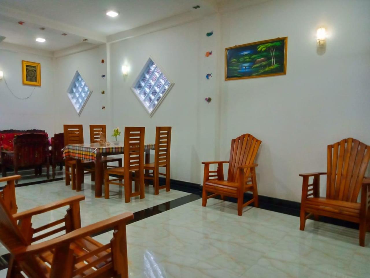 Anuk Villa