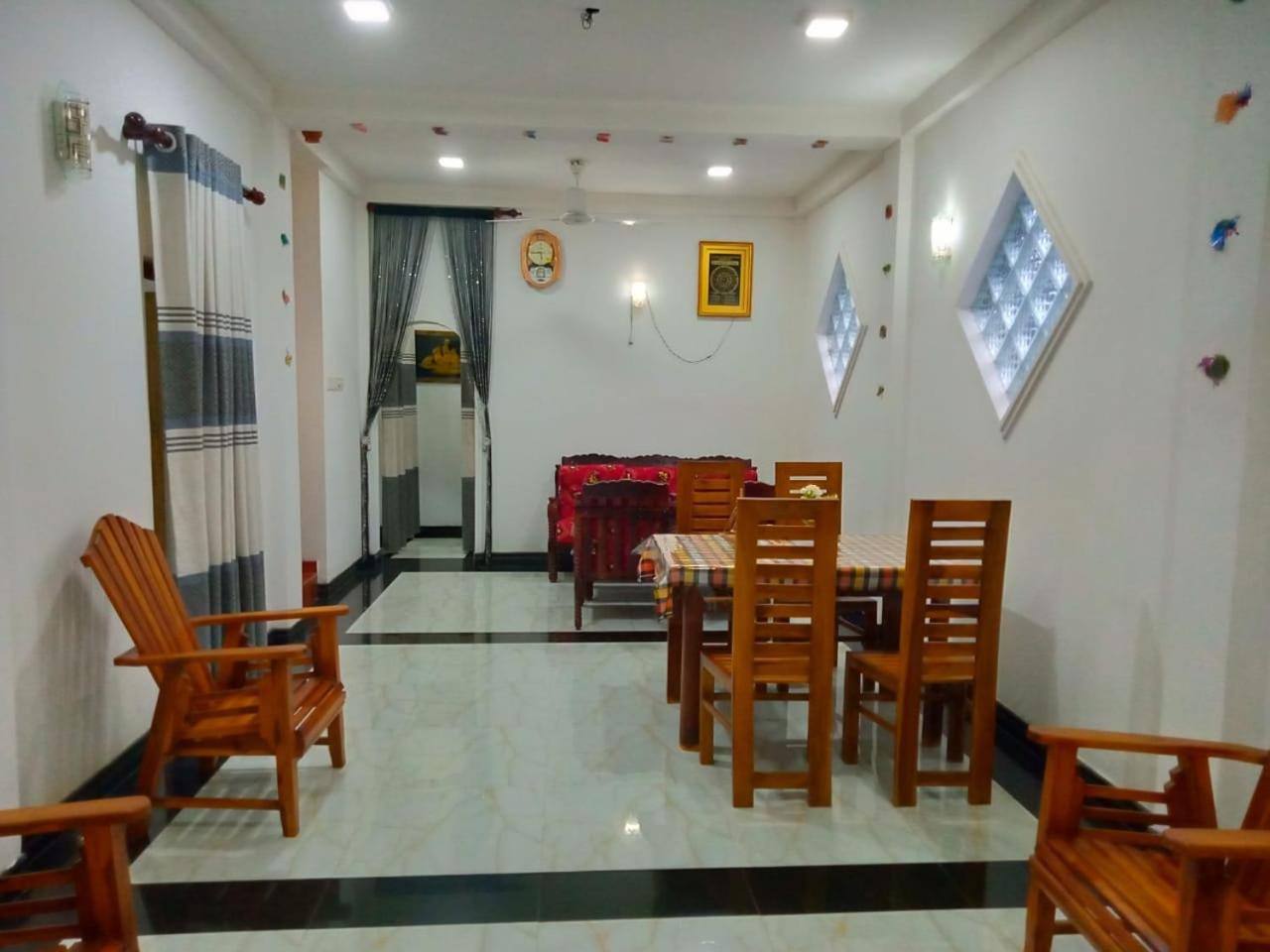 Anuk Villa