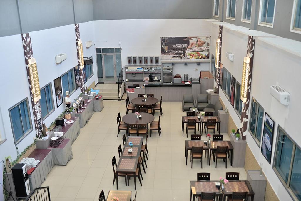 banquet hall