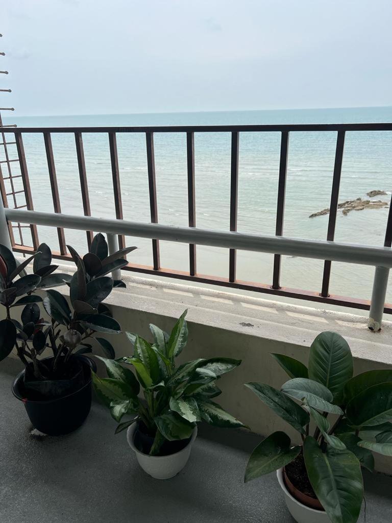 PD SEAVIEW Staycation