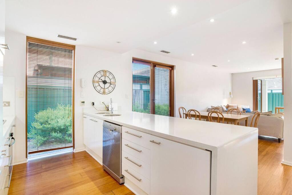 Goodie Goodwood Family Home