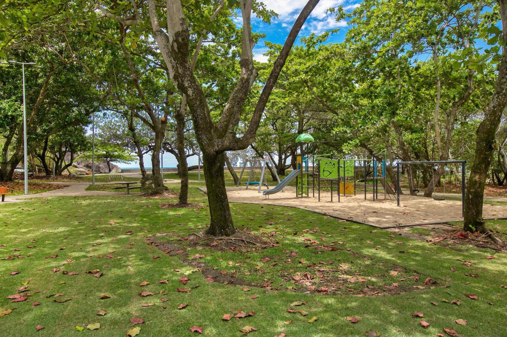 Belle Escapes Ground Floor Beachfront Apartment