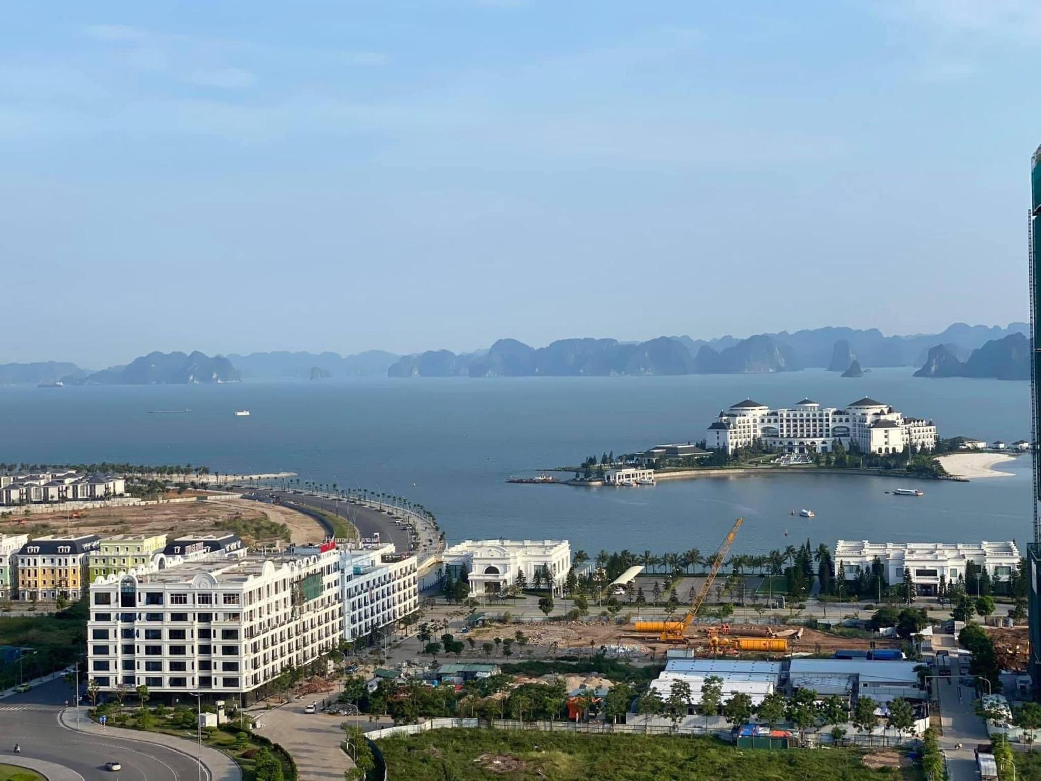 Newlife Apartment Ha Long Near Beach