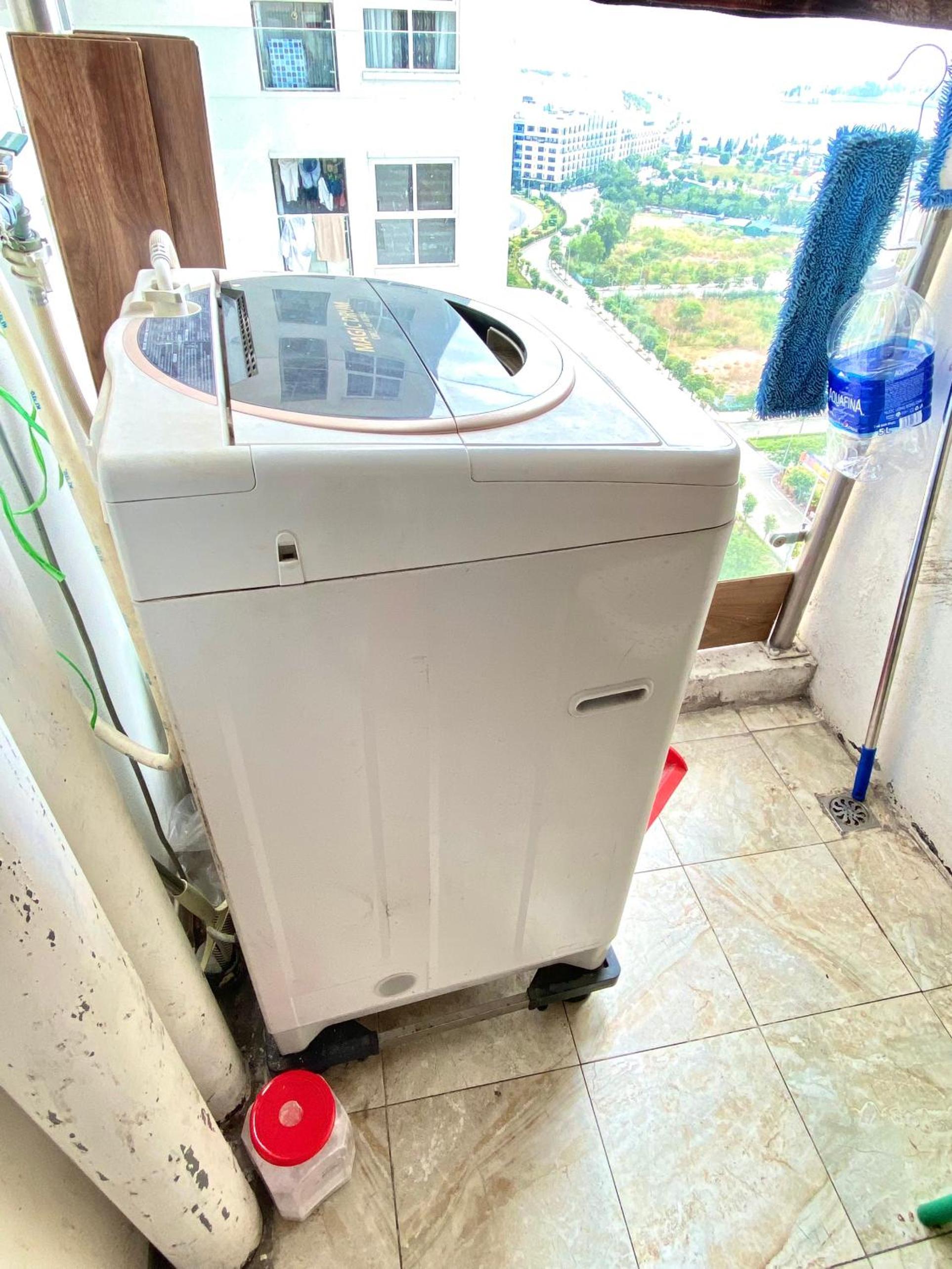 Newlife Apartment Ha Long Near Beach