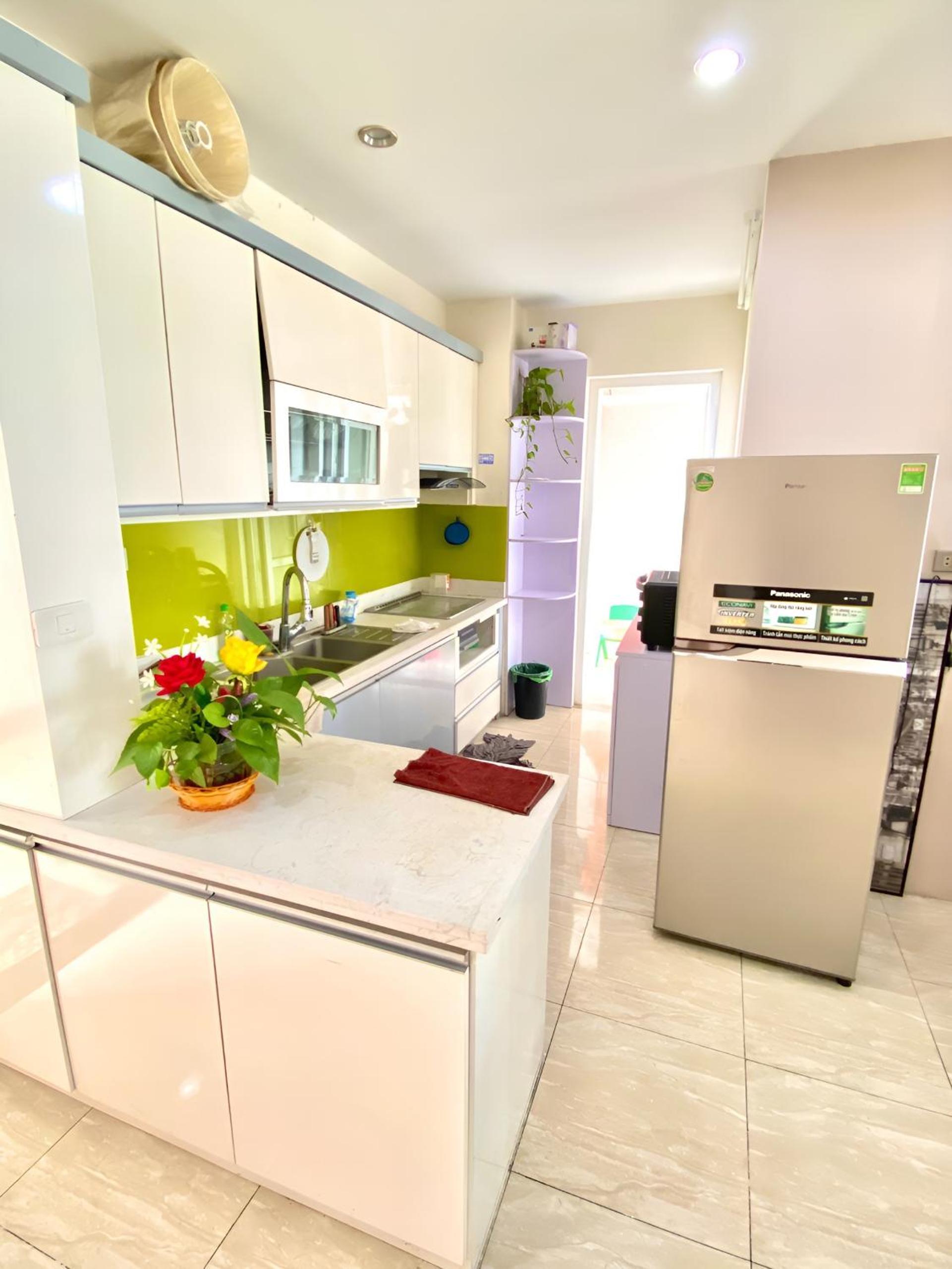 Newlife Apartment Ha Long Near Beach