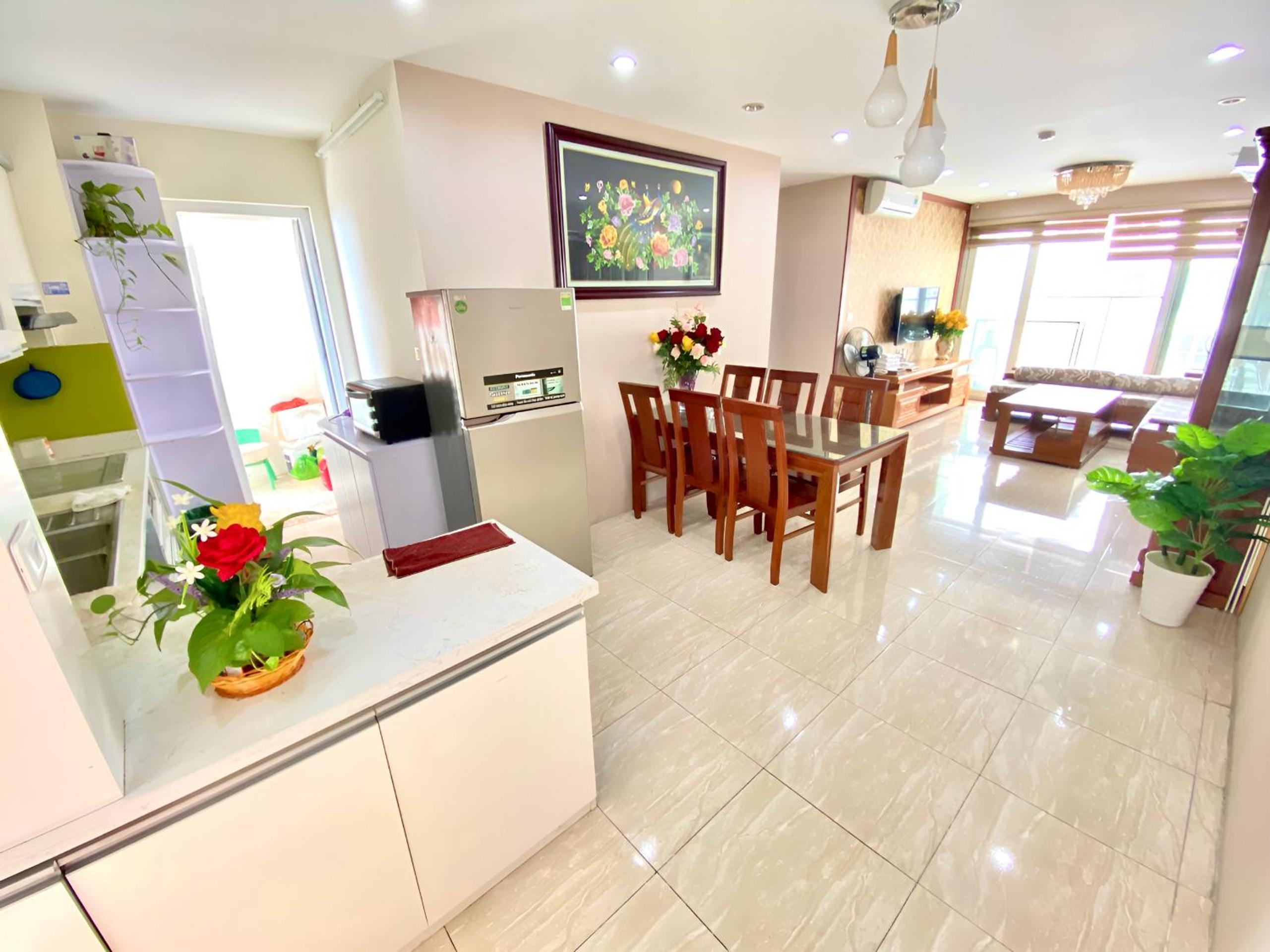 Newlife Apartment Ha Long Near Beach