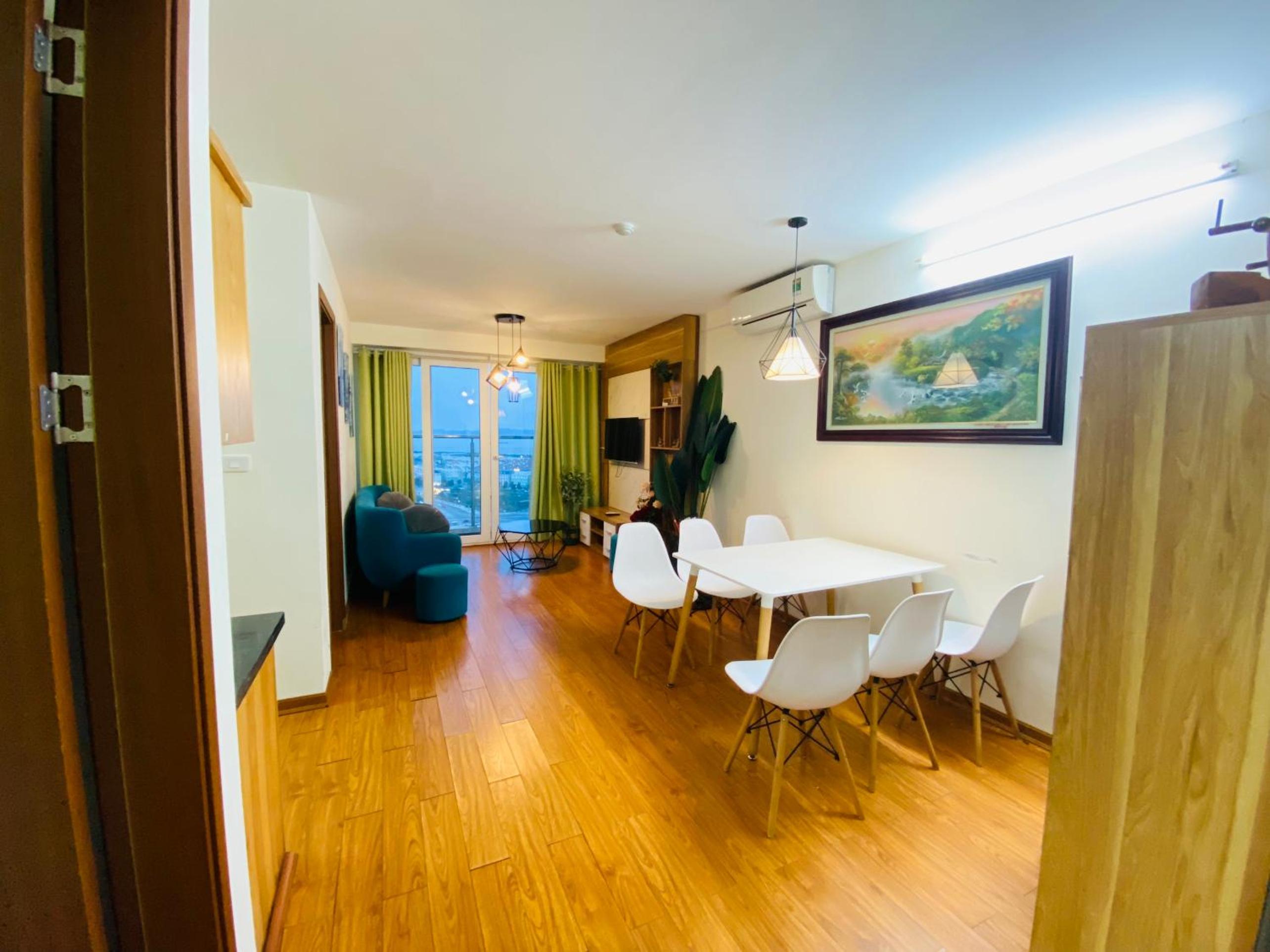 Newlife Apartment Ha Long Near Beach