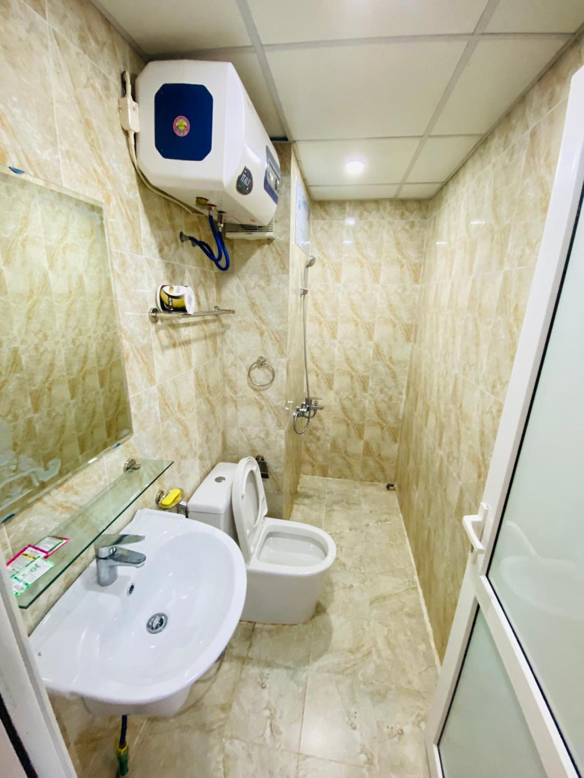 Newlife Apartment Ha Long Near Beach