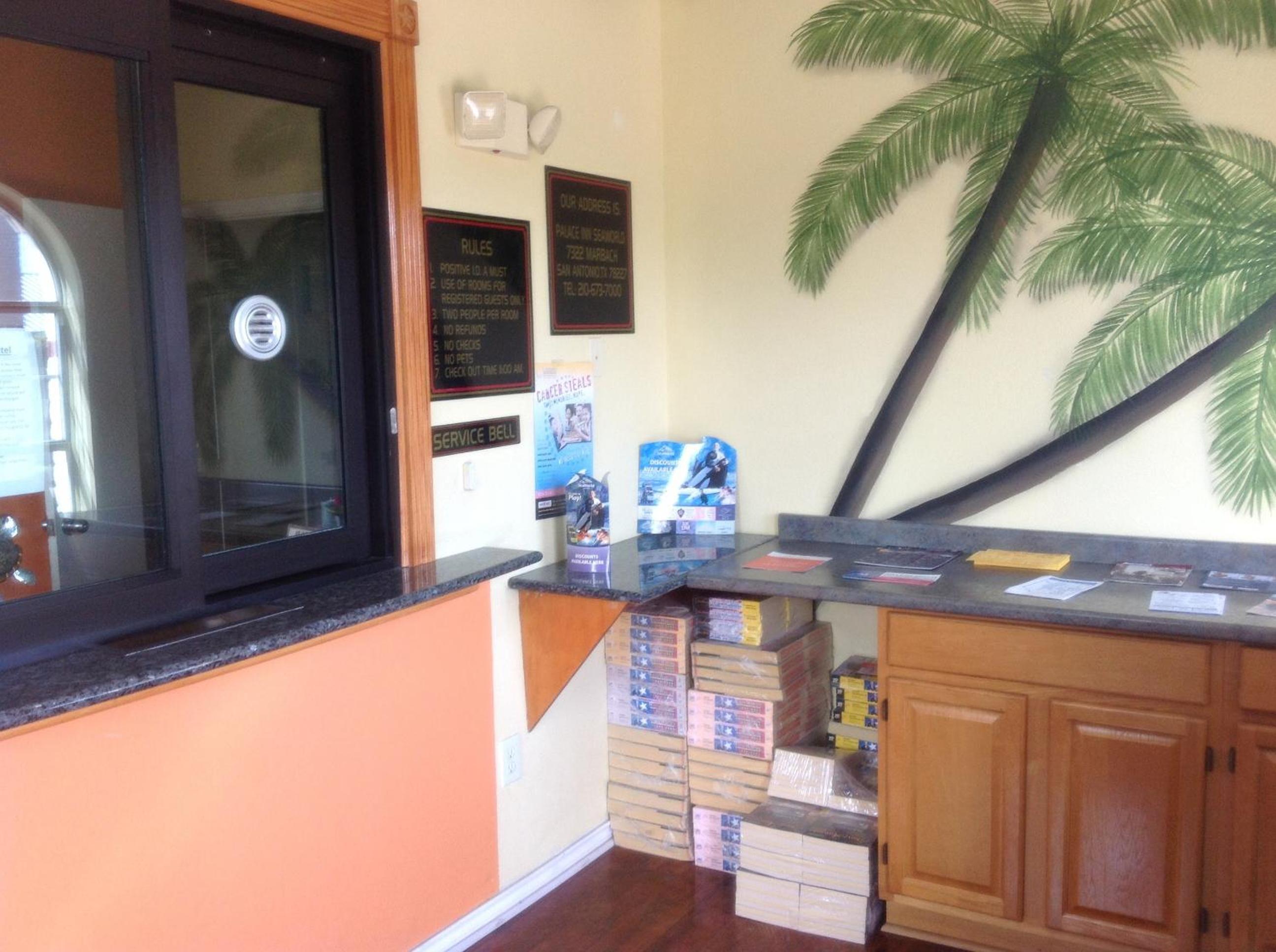 Luxury Inn and Suites Seaworld