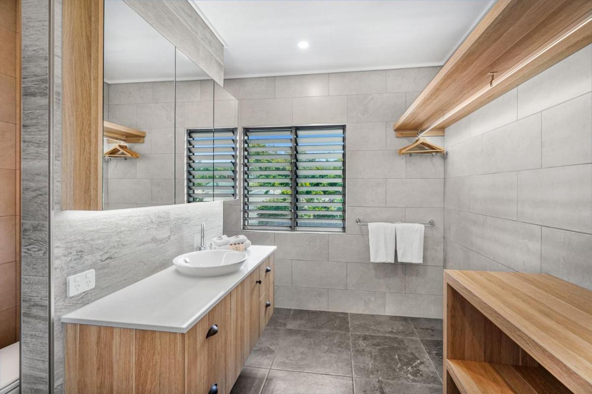 Belle Escapes Beachfront Luxury Home 53 Arlington Clifton Beach