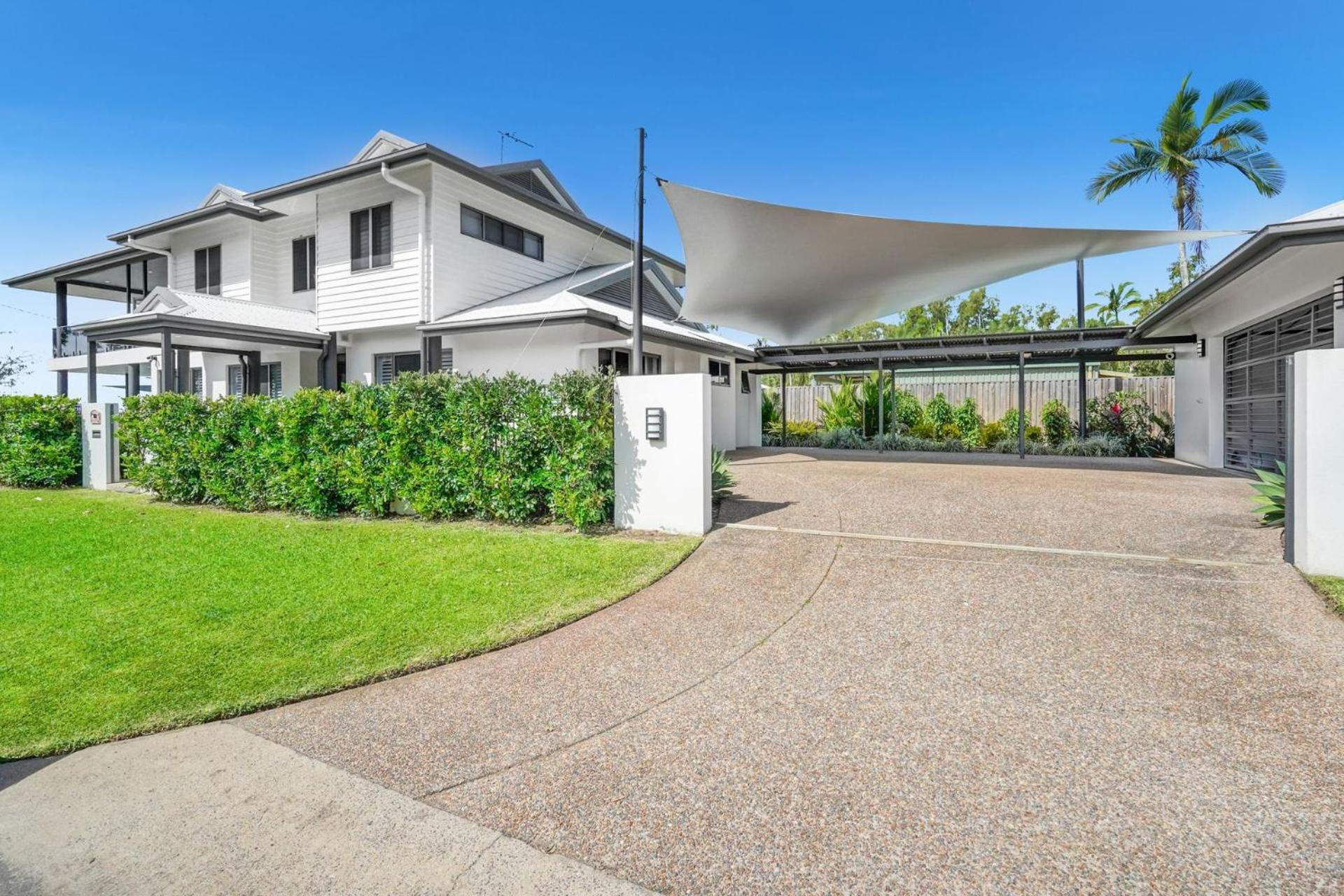Belle Escapes Beachfront Luxury Home 53 Arlington Clifton Beach