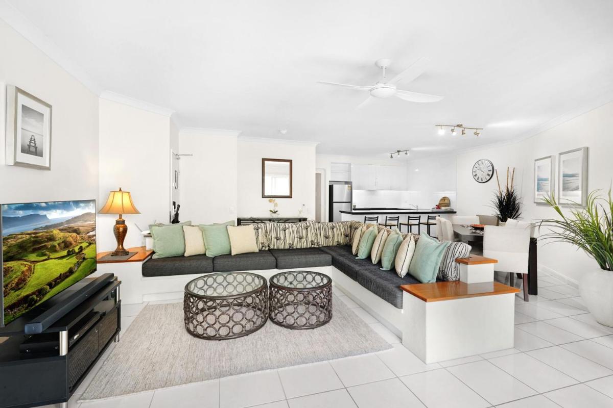 Belle Escapes Luxury Ground floor Suite 52 Alamanda Resort Palm Cove view 5