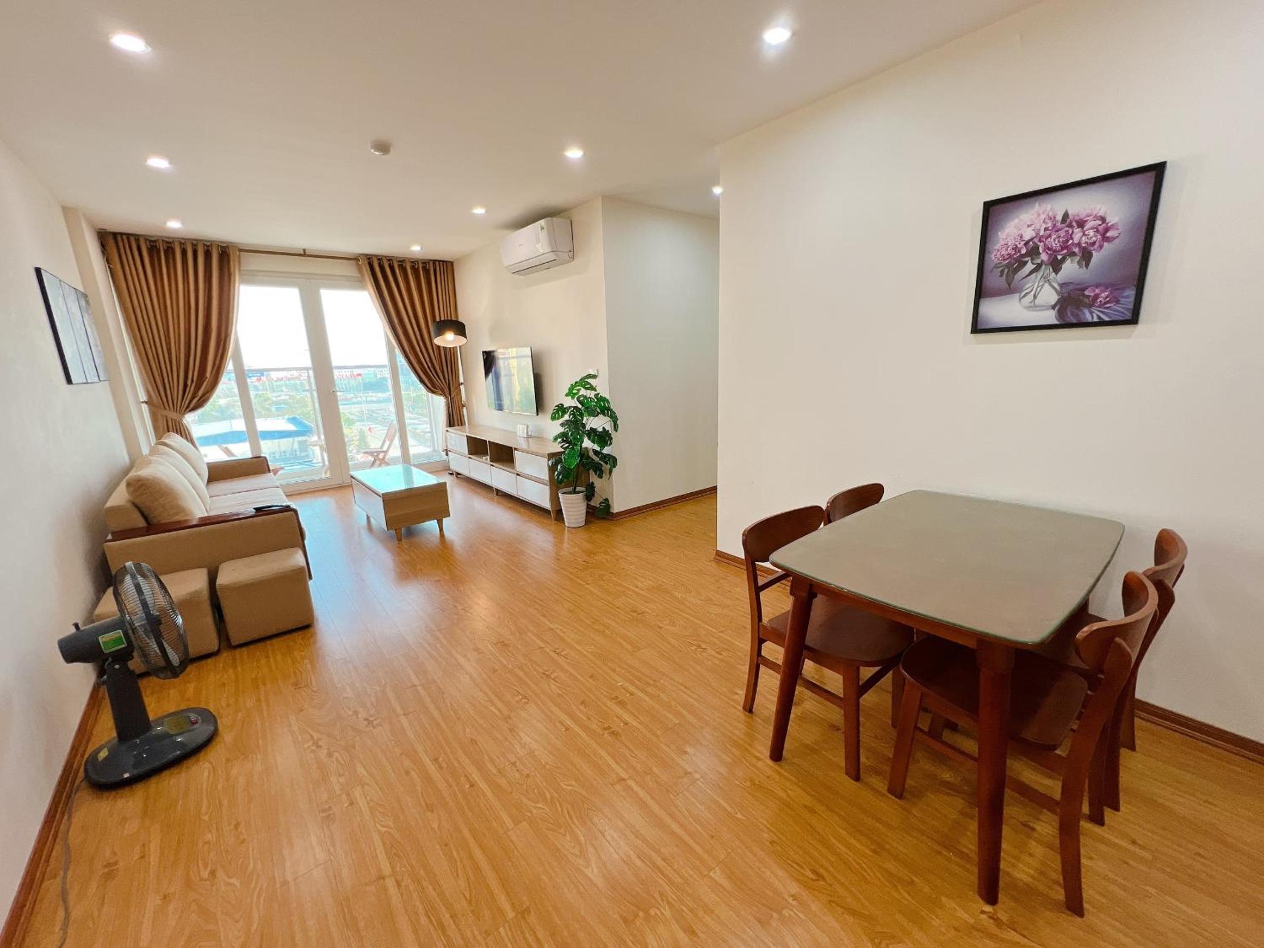 Newlife Apartment Ha Long Near Beach