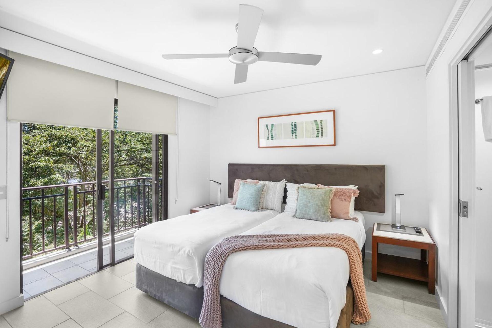 Belle Escapes Penthouse Suite 417 Sea Temple Resort Palm Cove