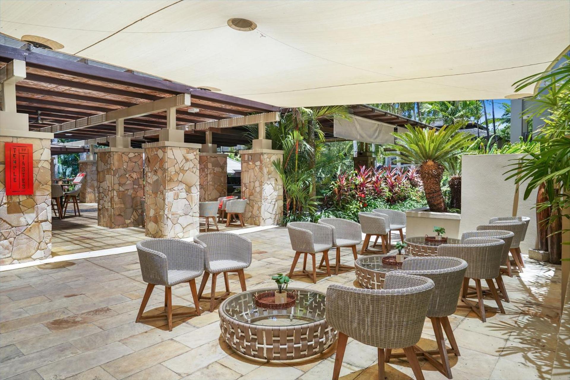 Belle Escapes Penthouse Suite 417 Sea Temple Resort Palm Cove