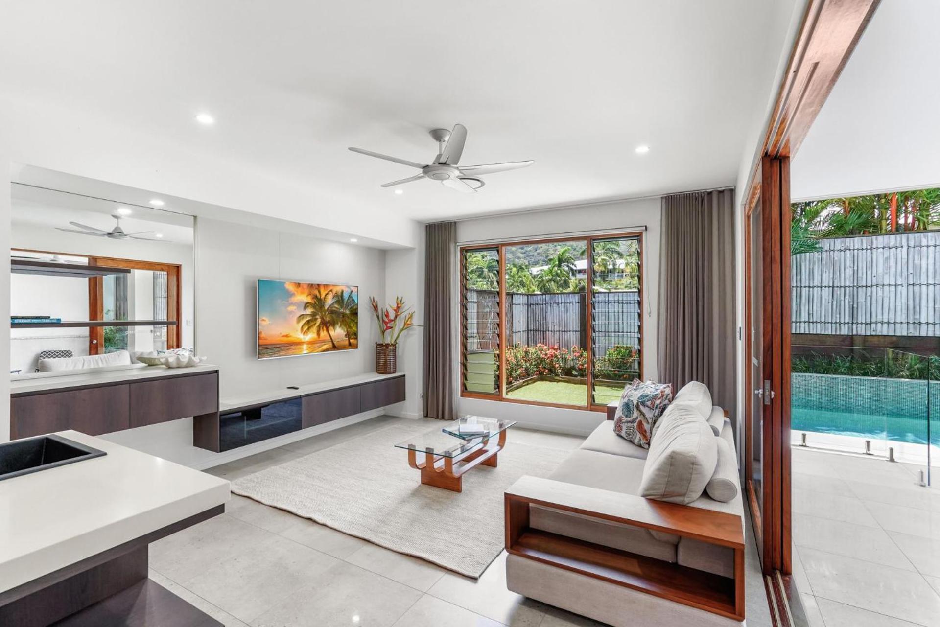 Belle Escapes Havenly Luxury Villa Palm Cove