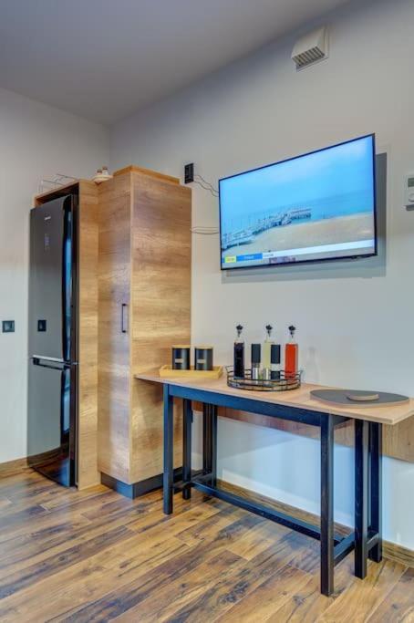 Home Away From Home Apartment 538