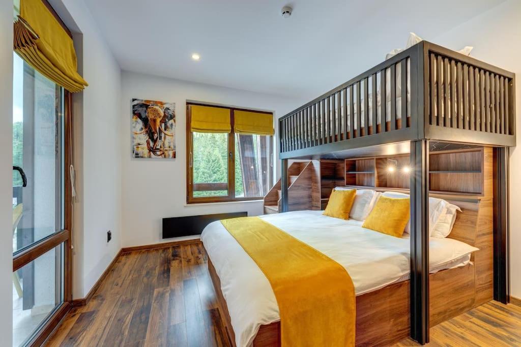 Home Away From Home Apartment 538
