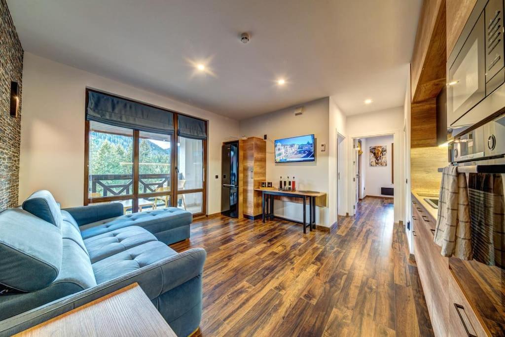 Home Away From Home Apartment 538
