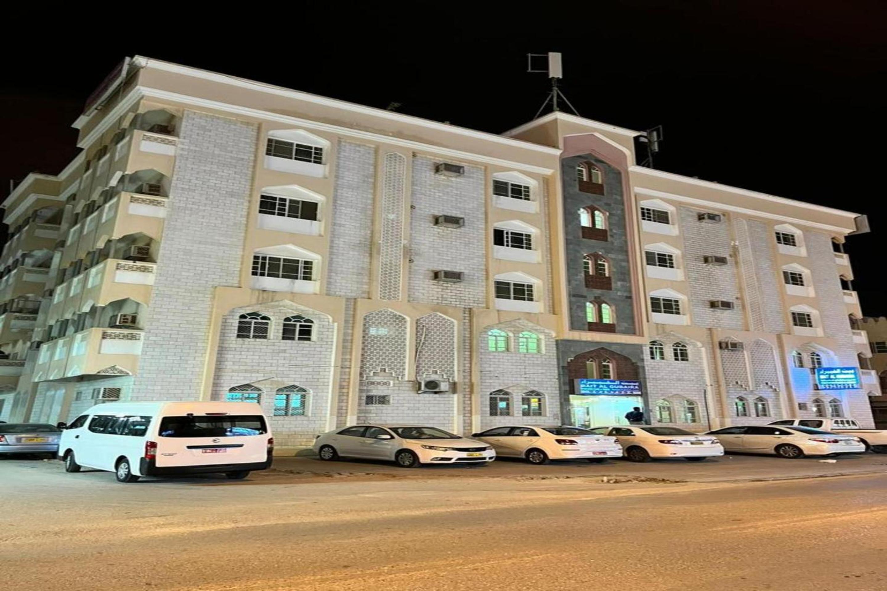 Super OYO 149 Bait Al Ghubaira Furnished Flat