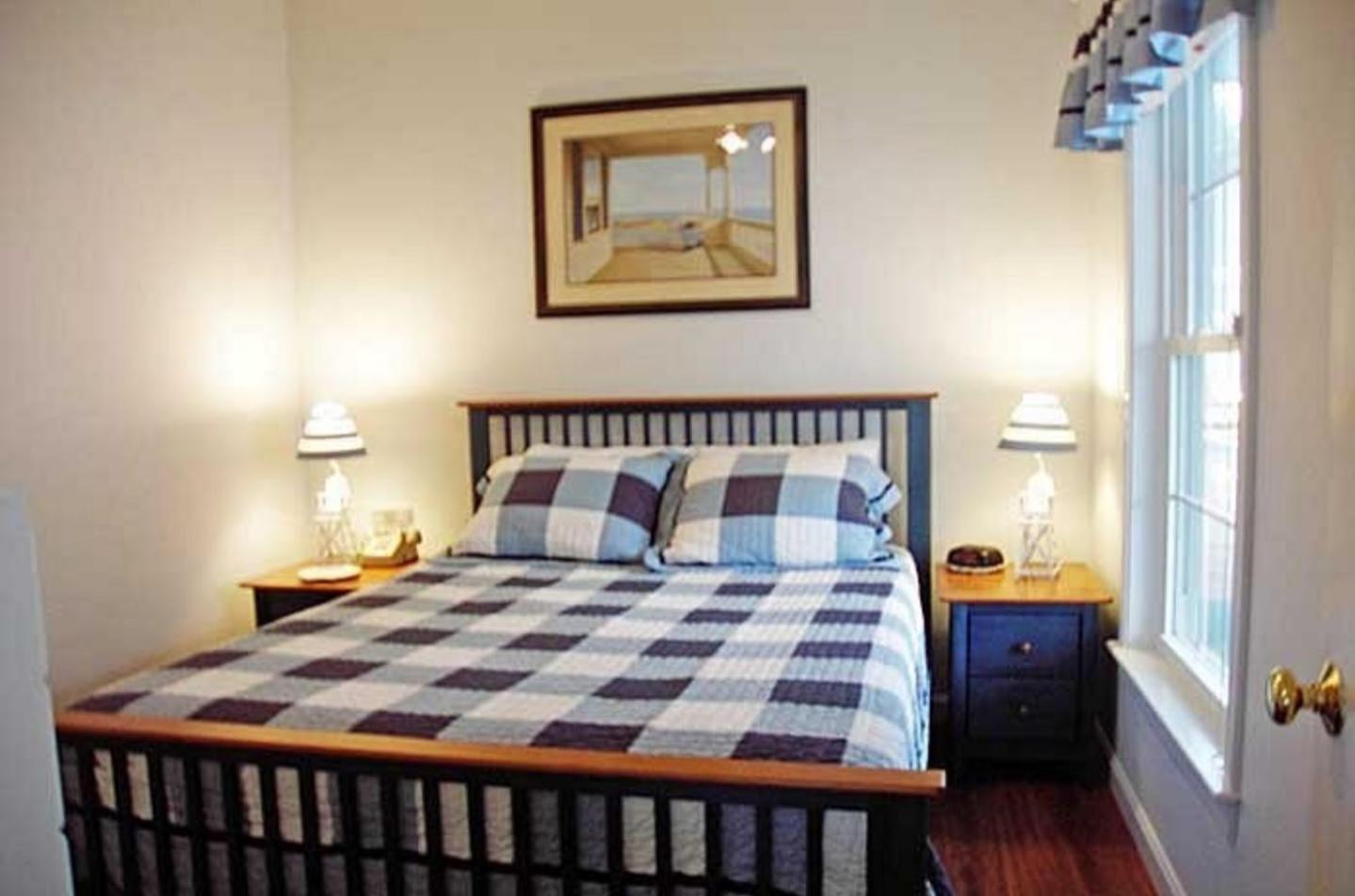 Carriage House Motel Cottages & Suites