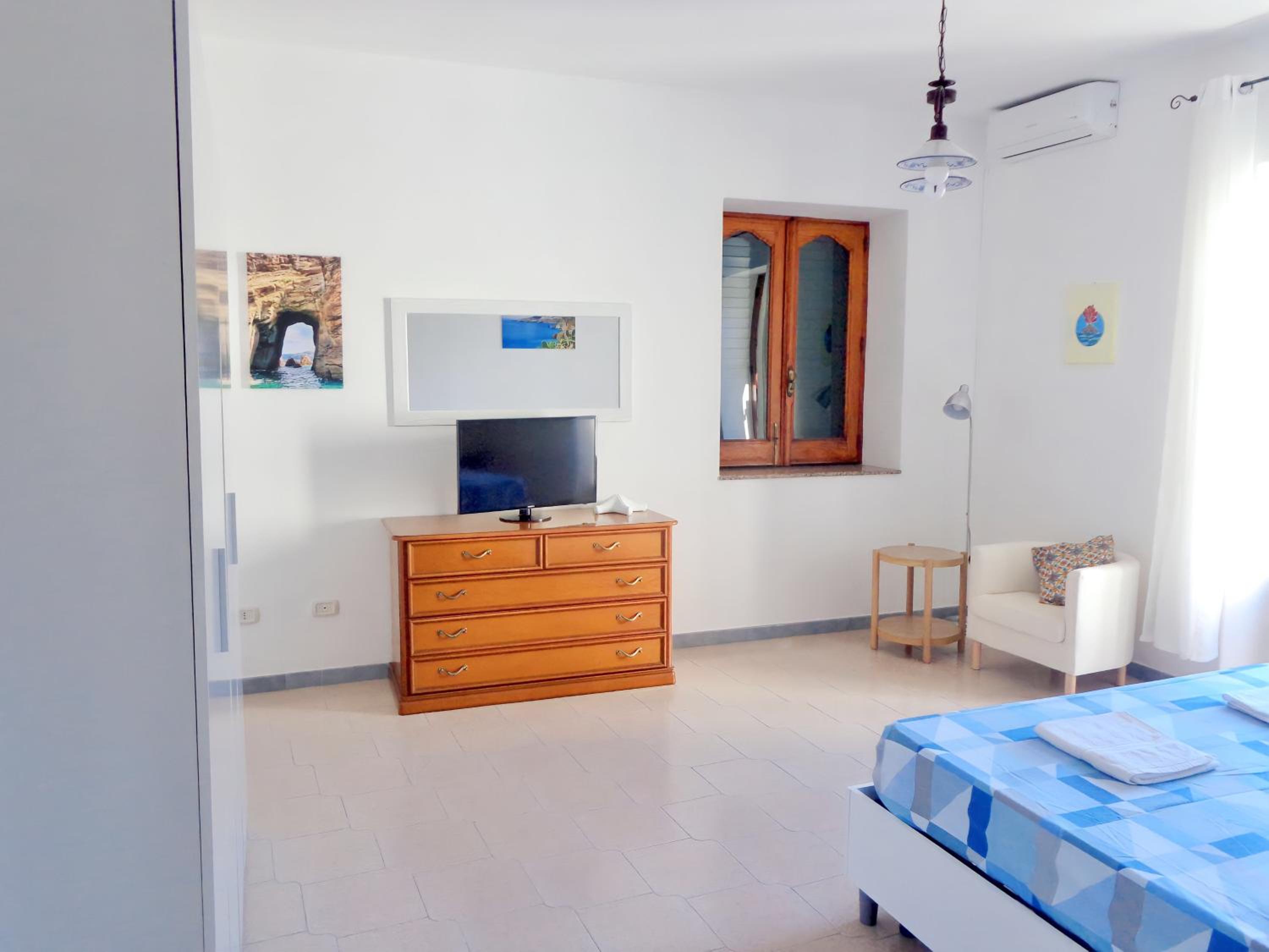 Aeolian Apartments