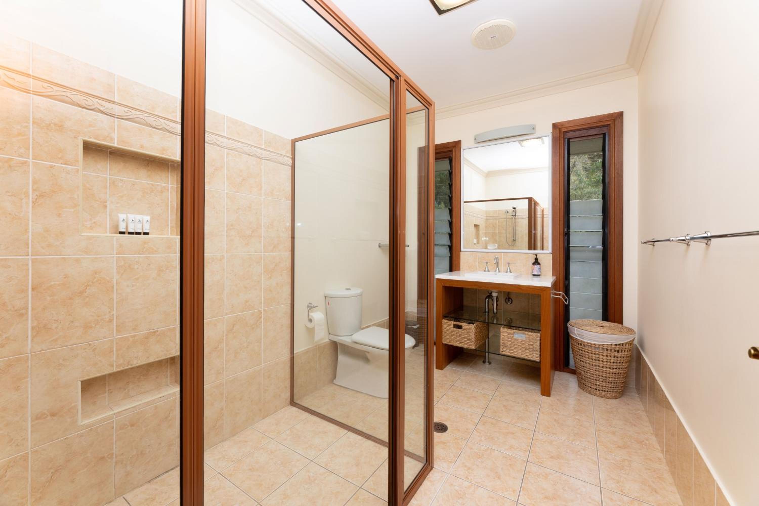 Regatta Park: where the land meets the sea
