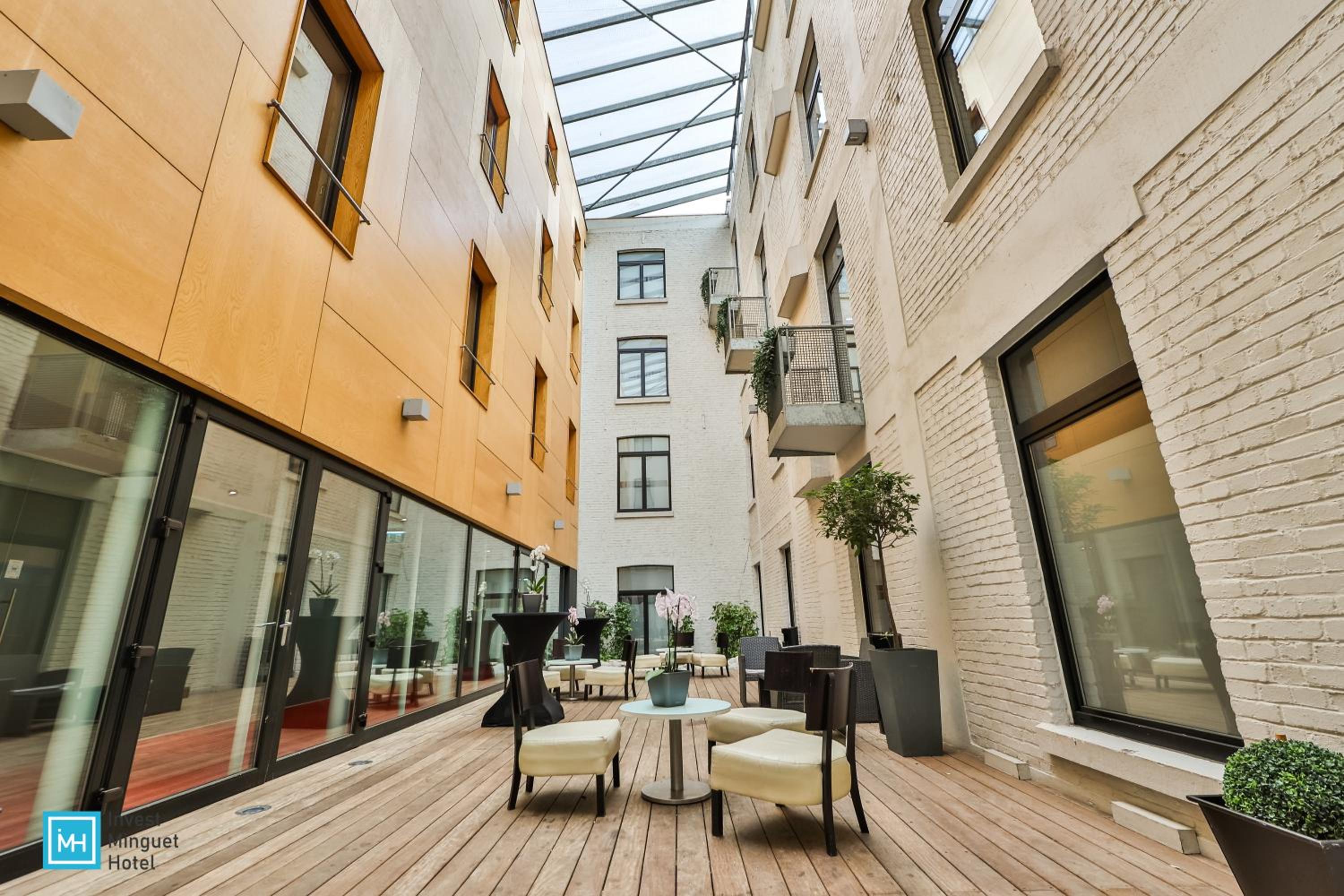 Liege Vacations - Hotel De La Couronne Liege - Property Image 3