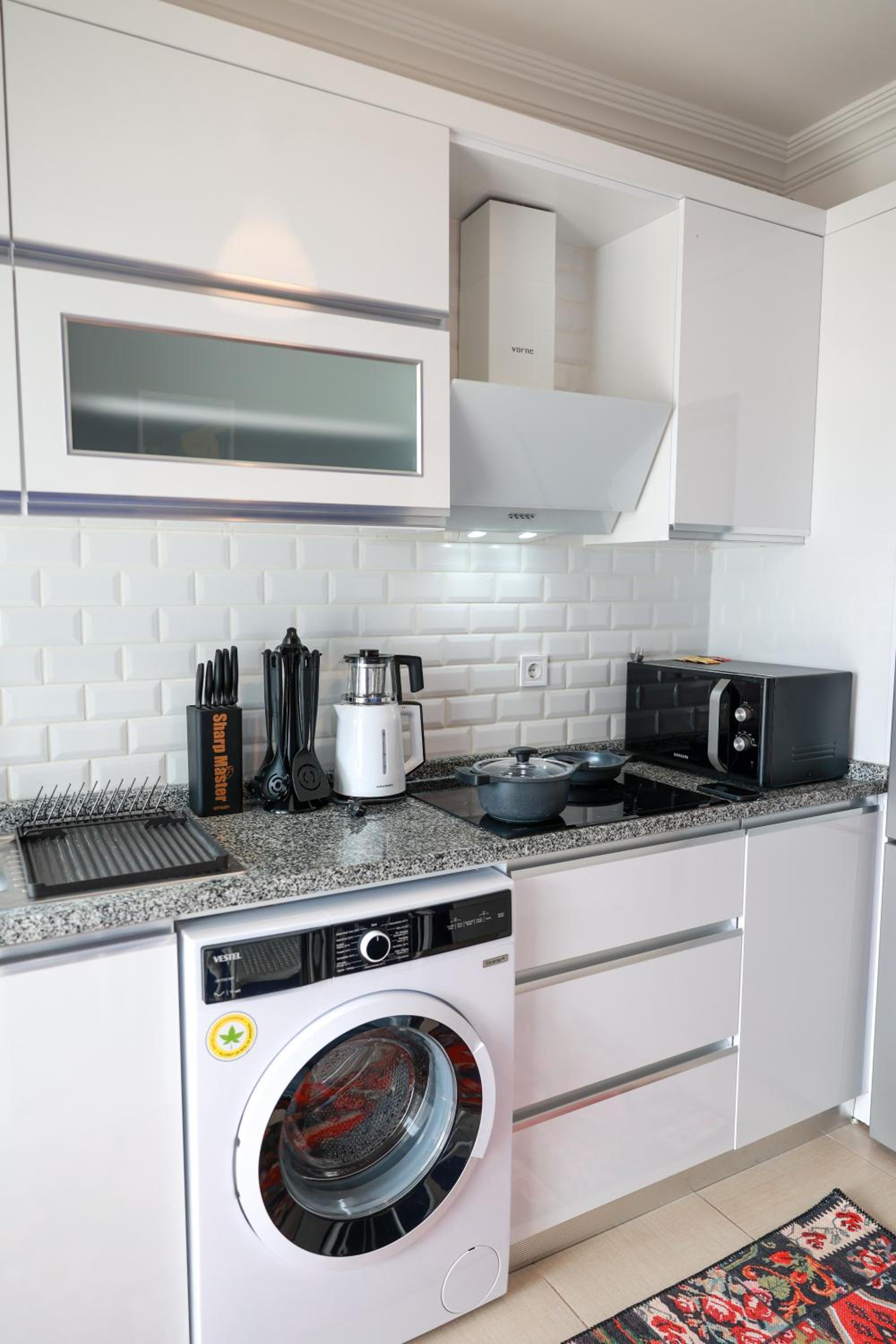 Melissas Suites Lara