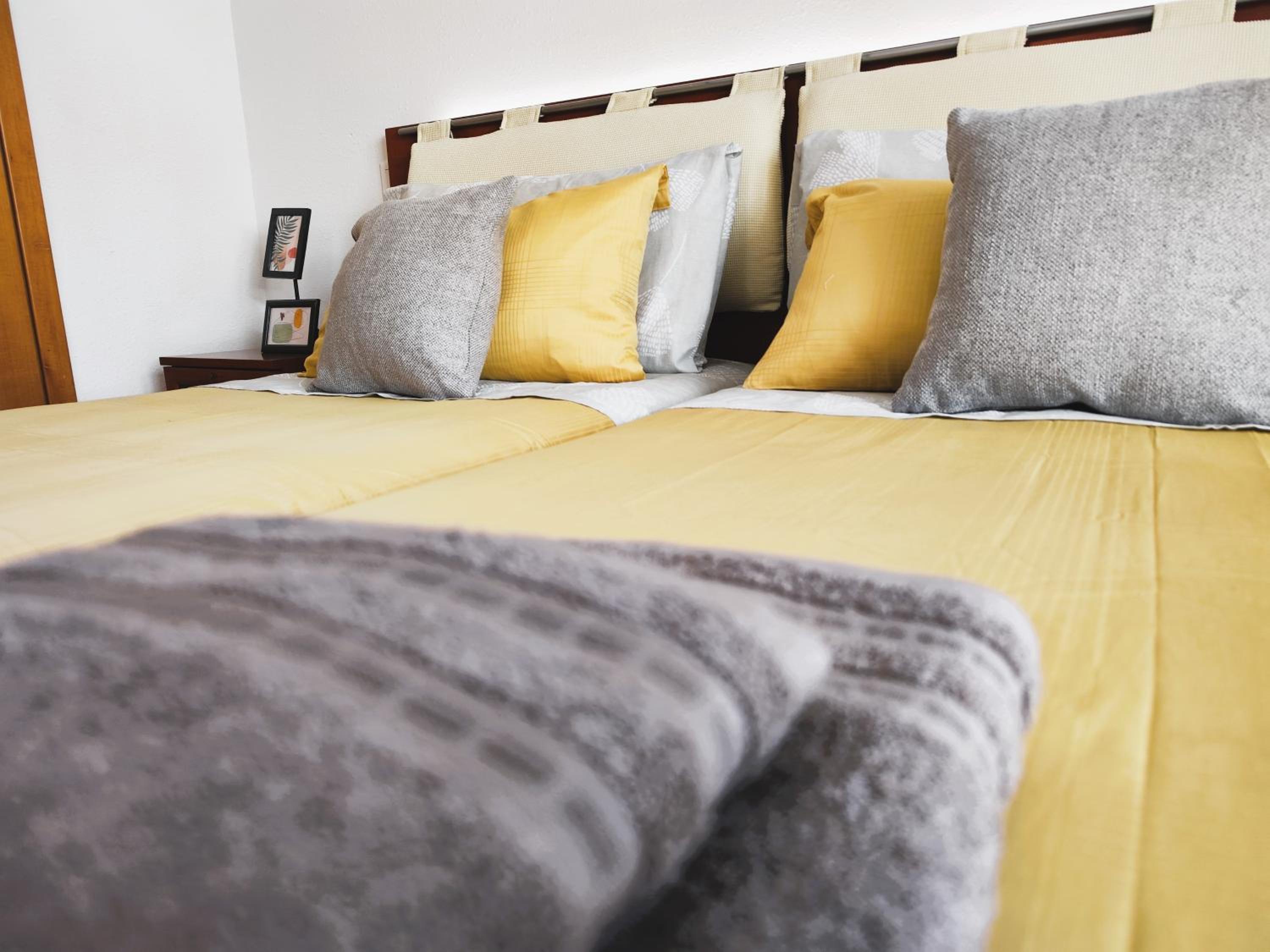 Luminoso apartamento en SALOU con TERRAZA y PARQUE INFANTIL IDEAL FAMILIAS