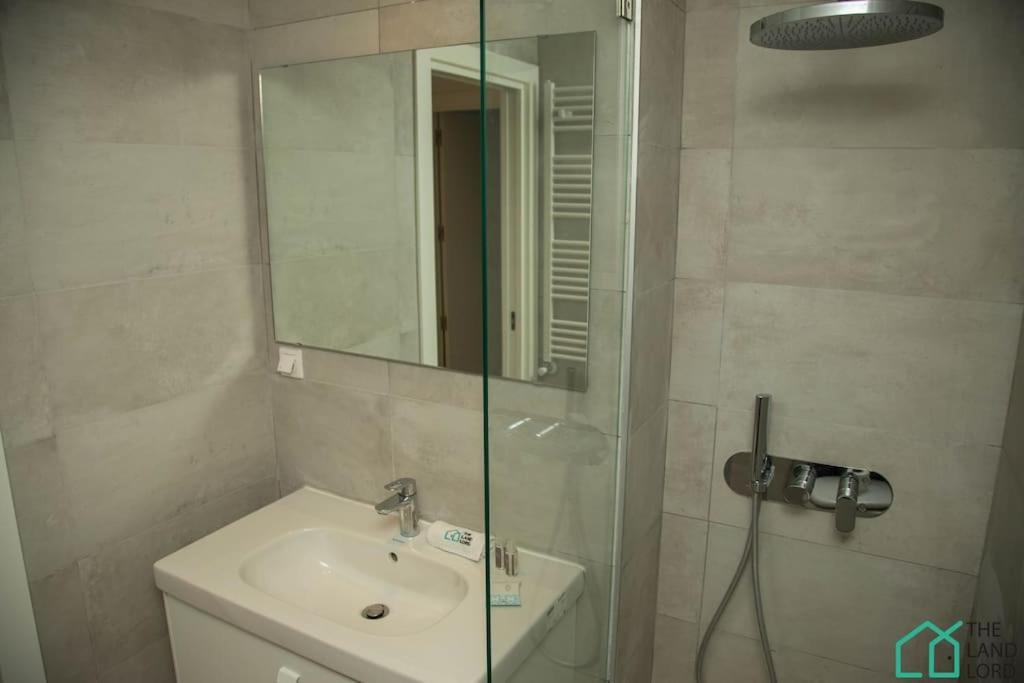 A22 Cozy and central at La Marsa