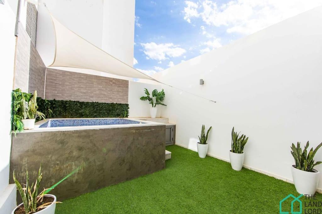 New 1bd with swimming pool 5mn to Lac Carthage