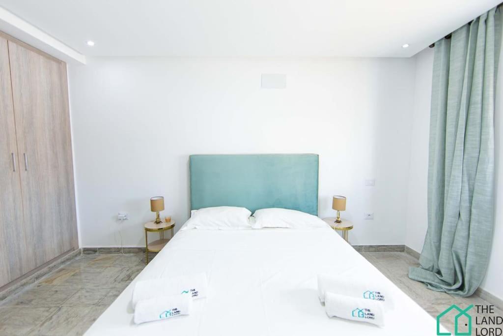 New 1bd with swimming pool 5mn to Lac Carthage