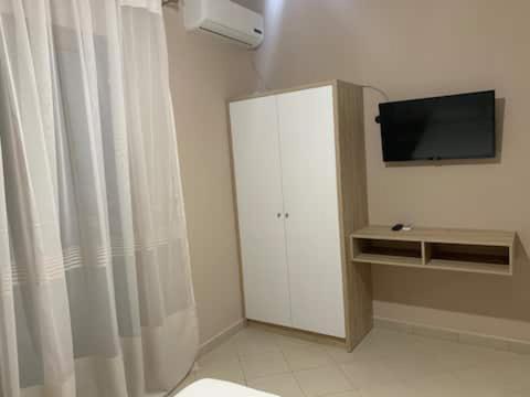 Familiar Apartments!Near the Beach & Butrinti Lake!