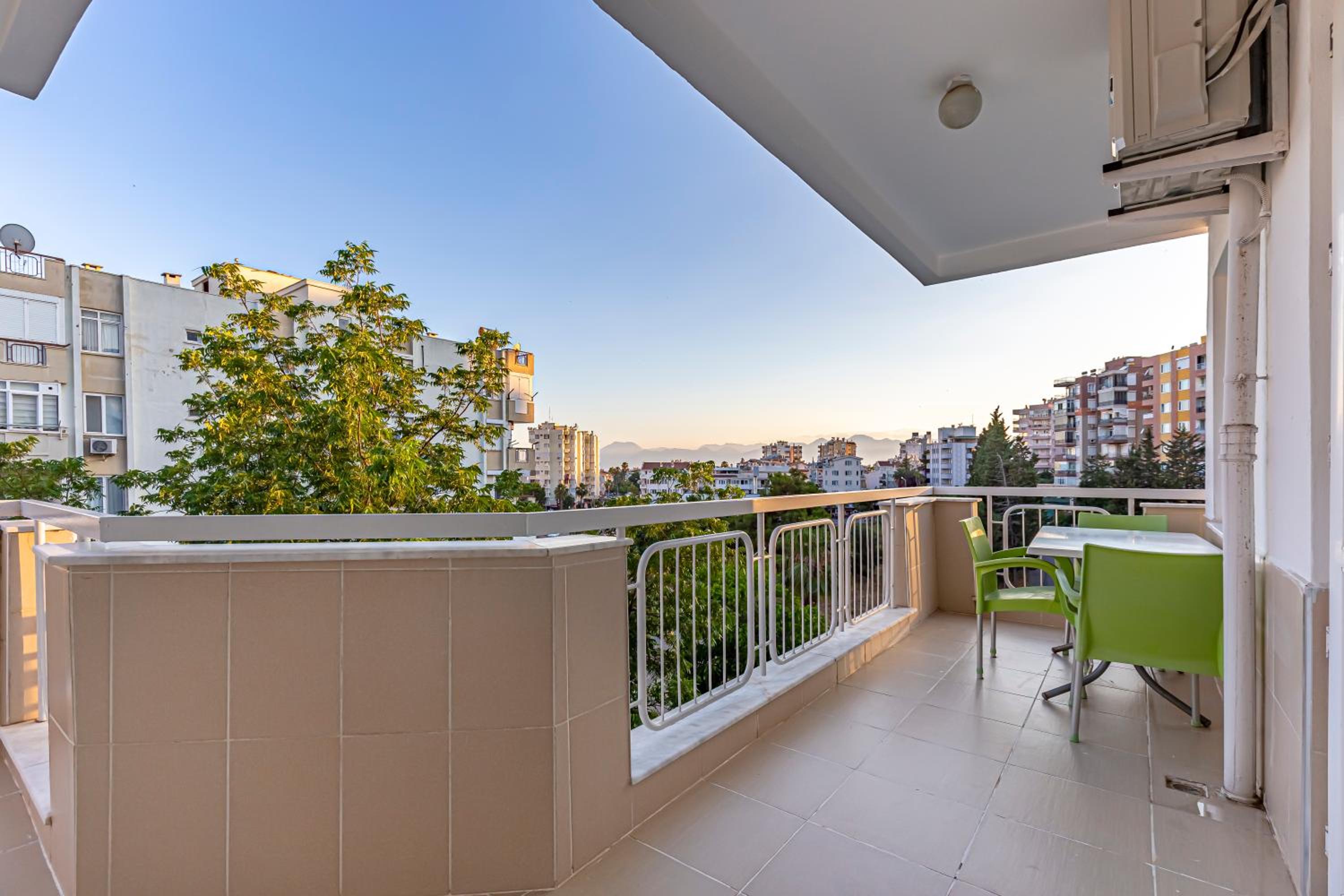 Melissas Suites Lara