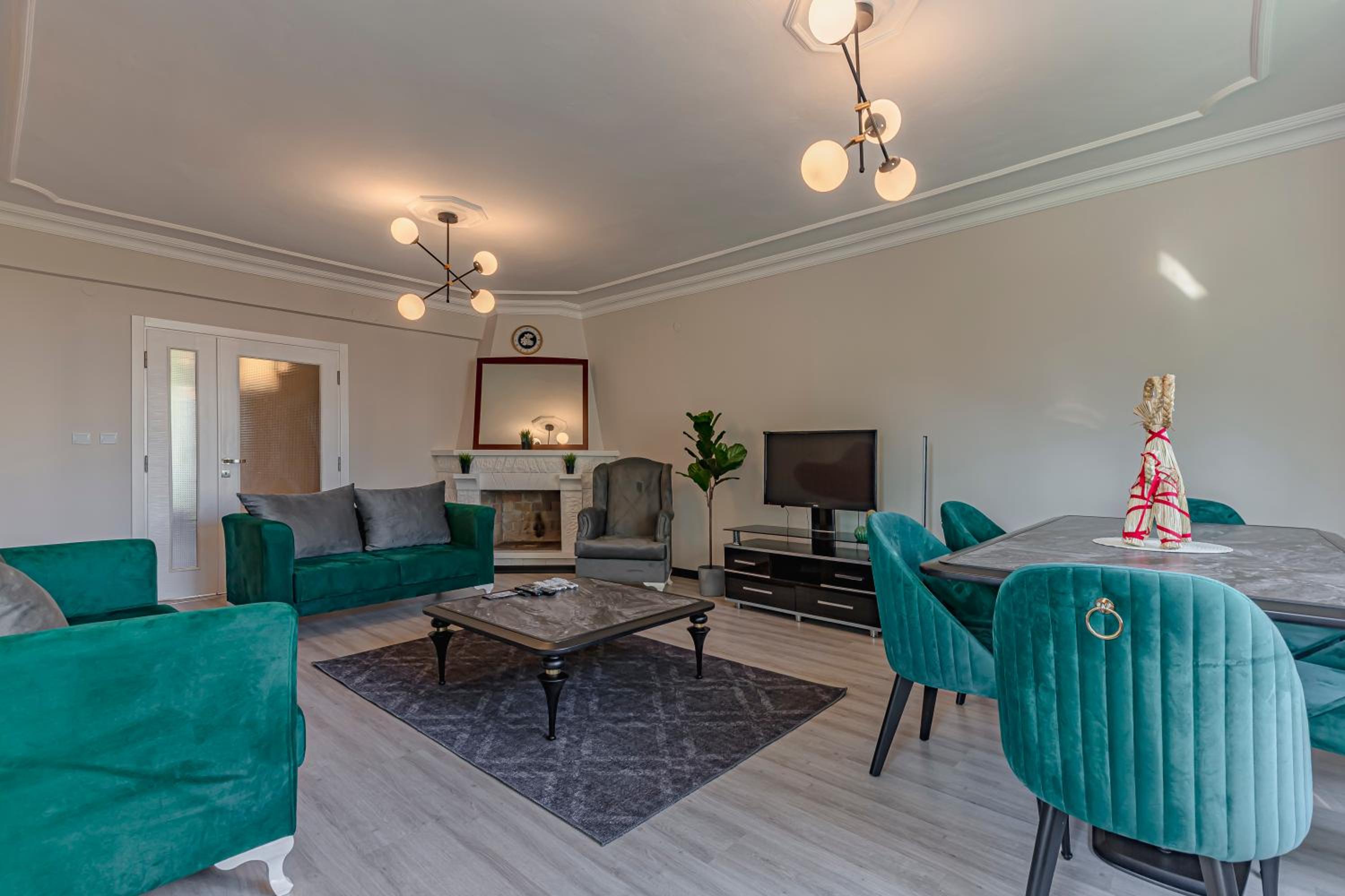 Melissas Suites Lara