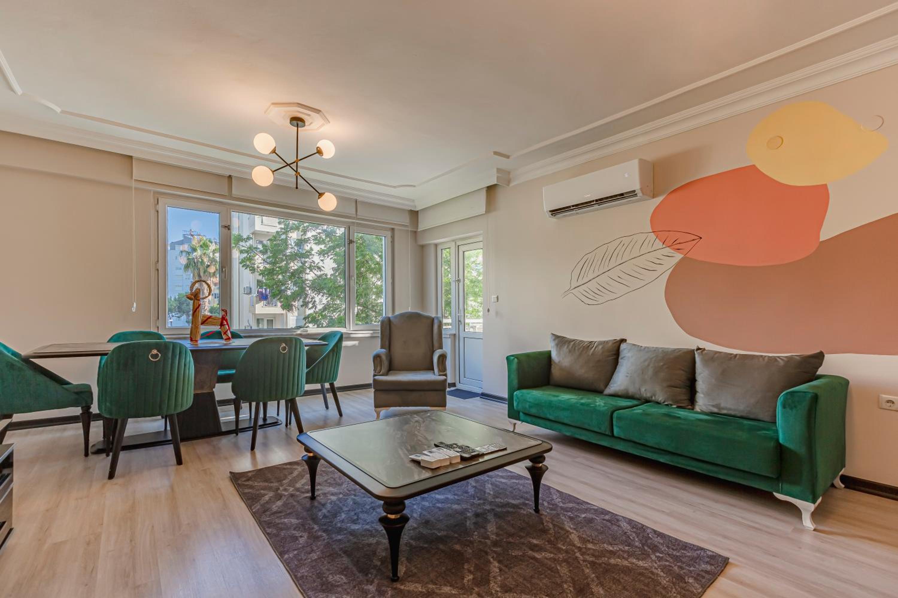 Melissas Suites Lara