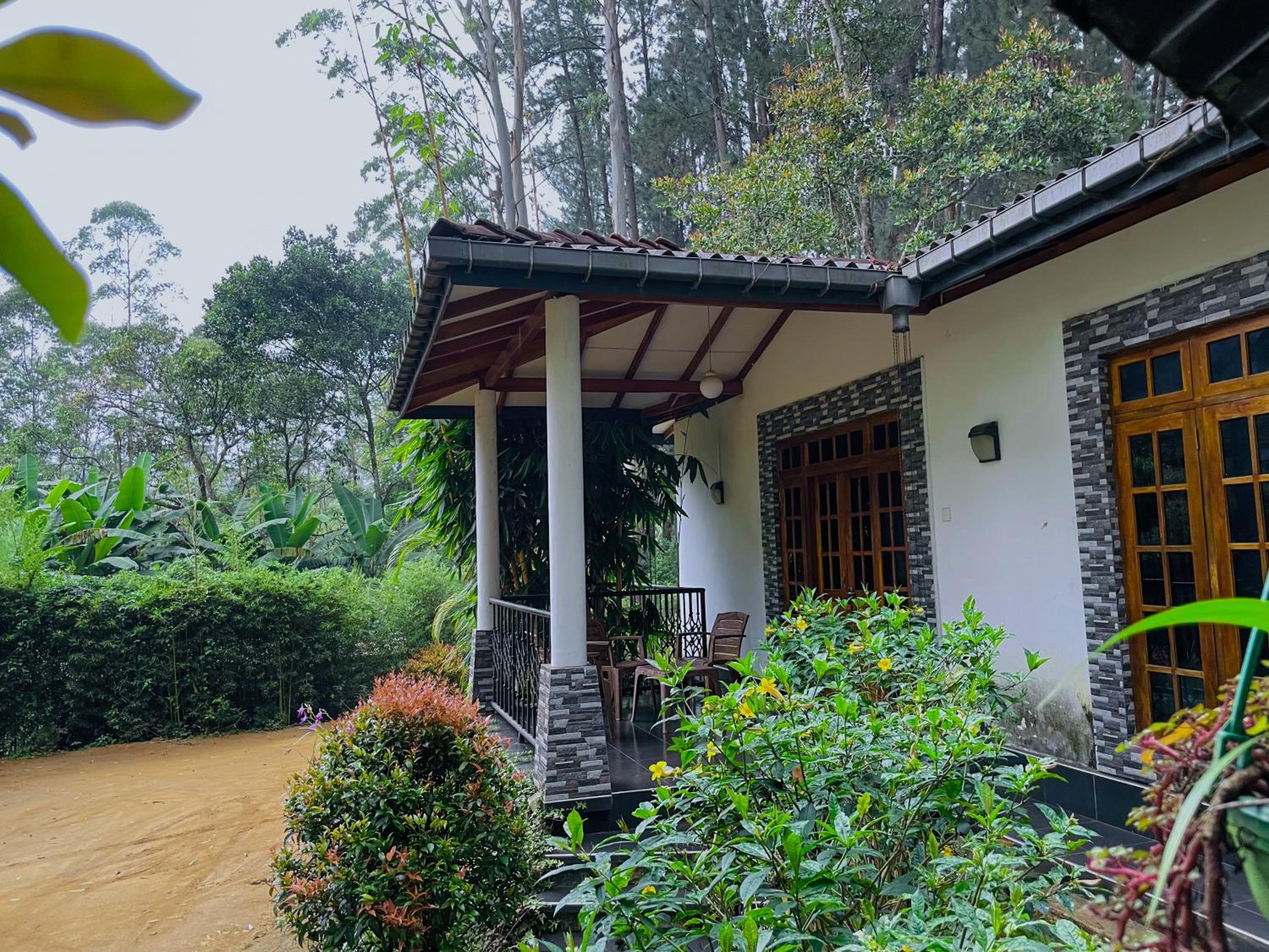 Gimanhala Diyathalawa view 2