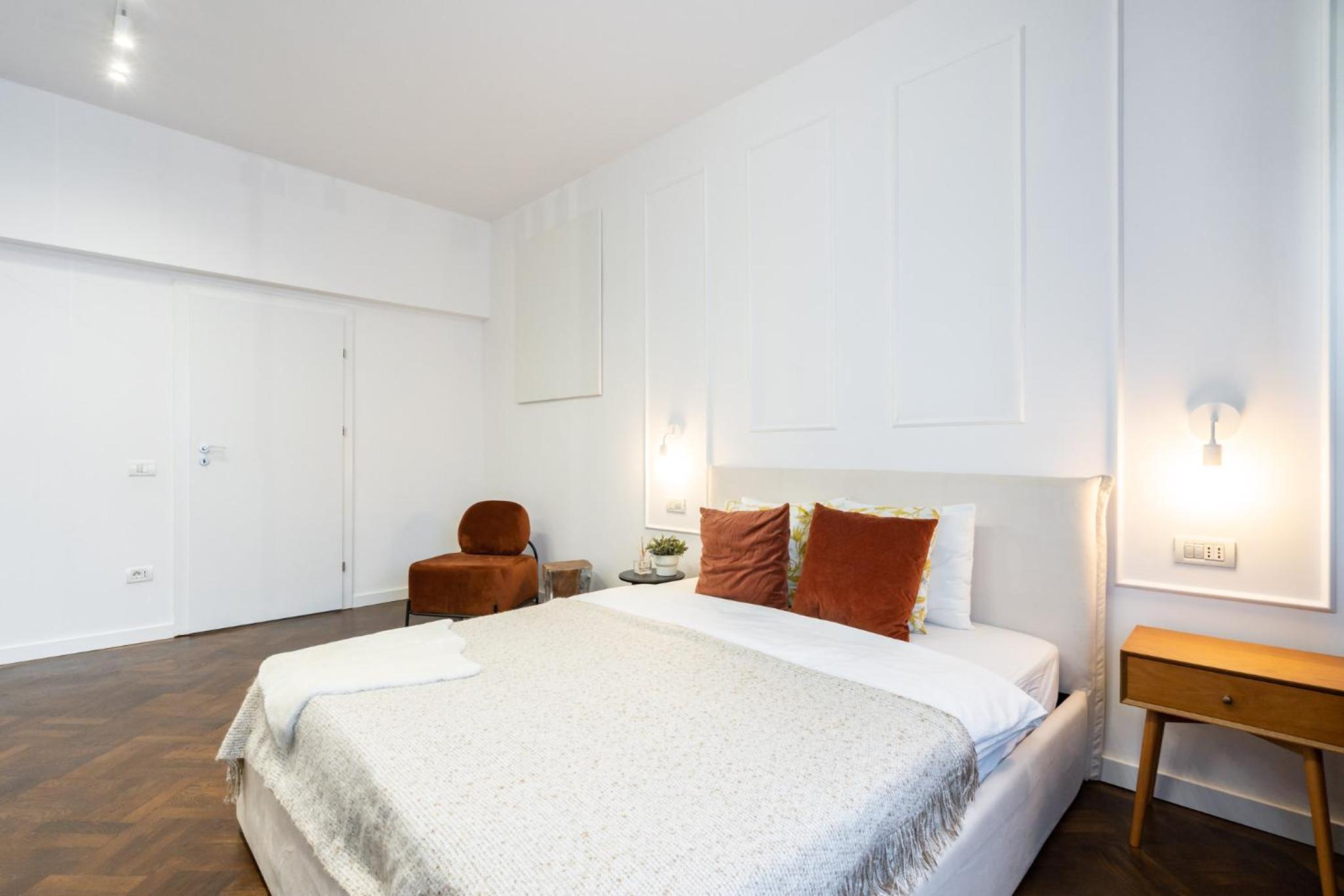 Elegant Two Bedrooms Apartment