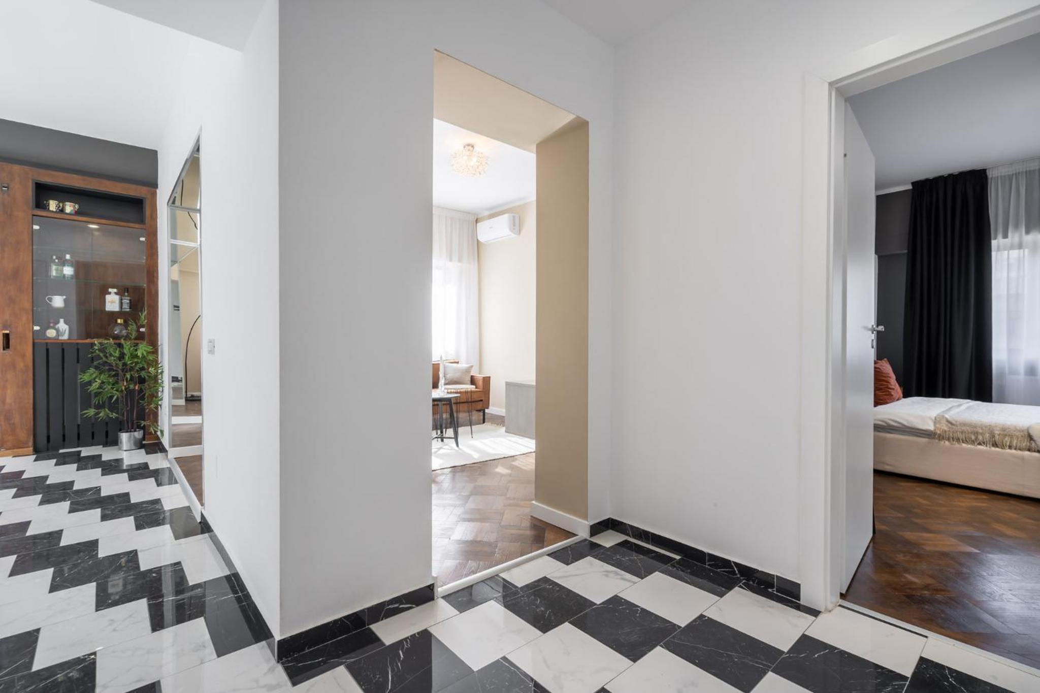 Elegant Two Bedrooms Apartment