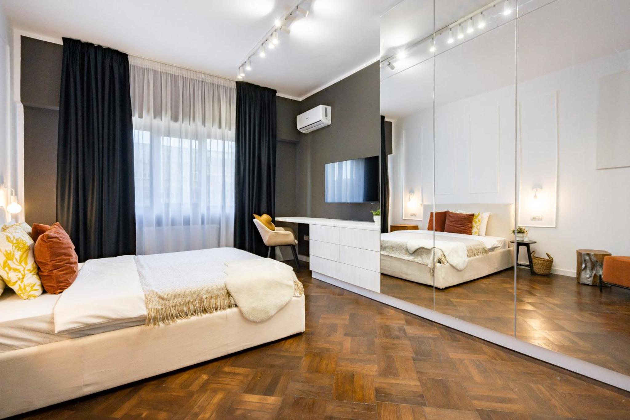 Elegant Two Bedrooms Apartment