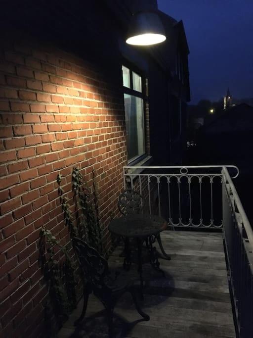 ziggy's room with a view