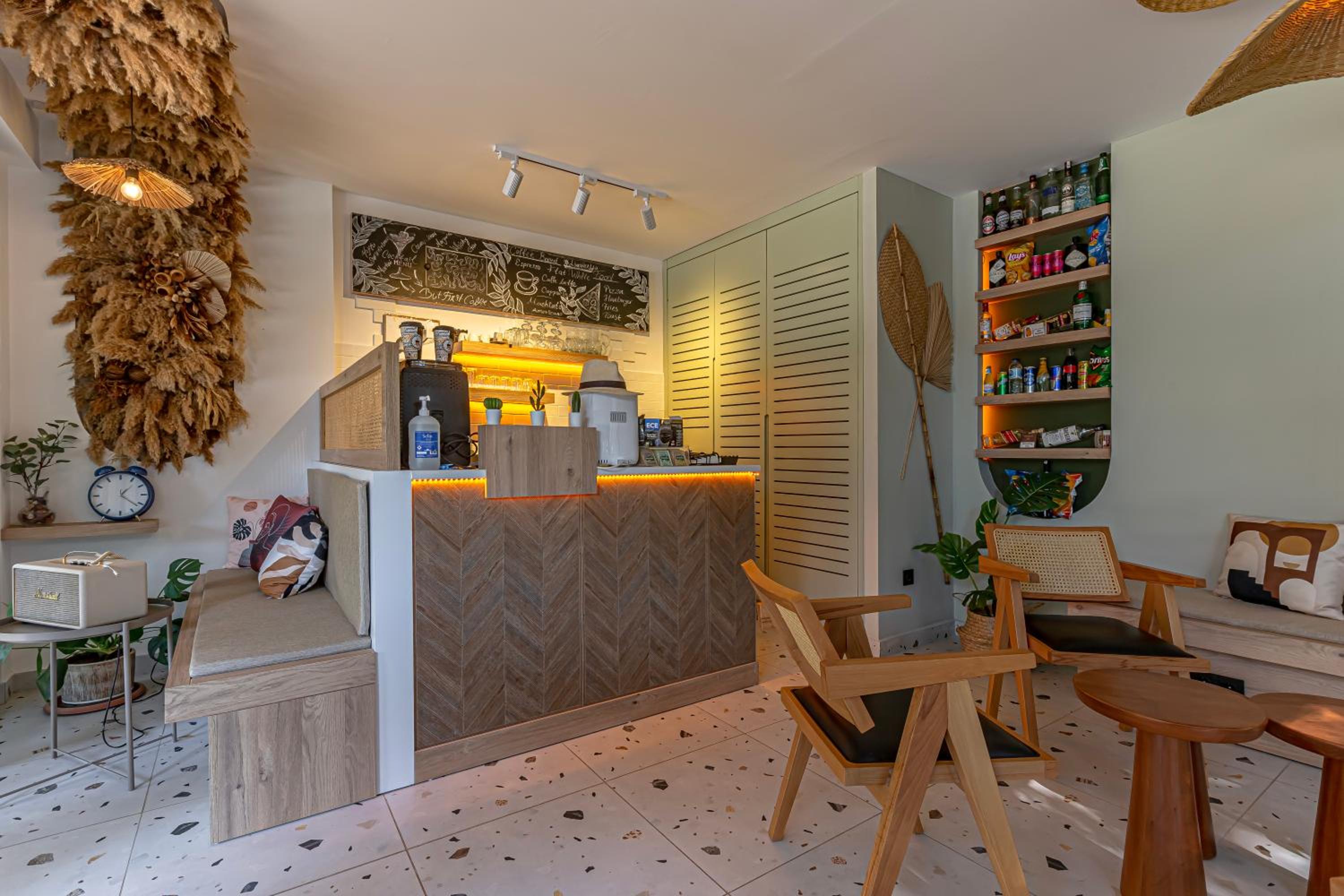 Melissas Suites Lara