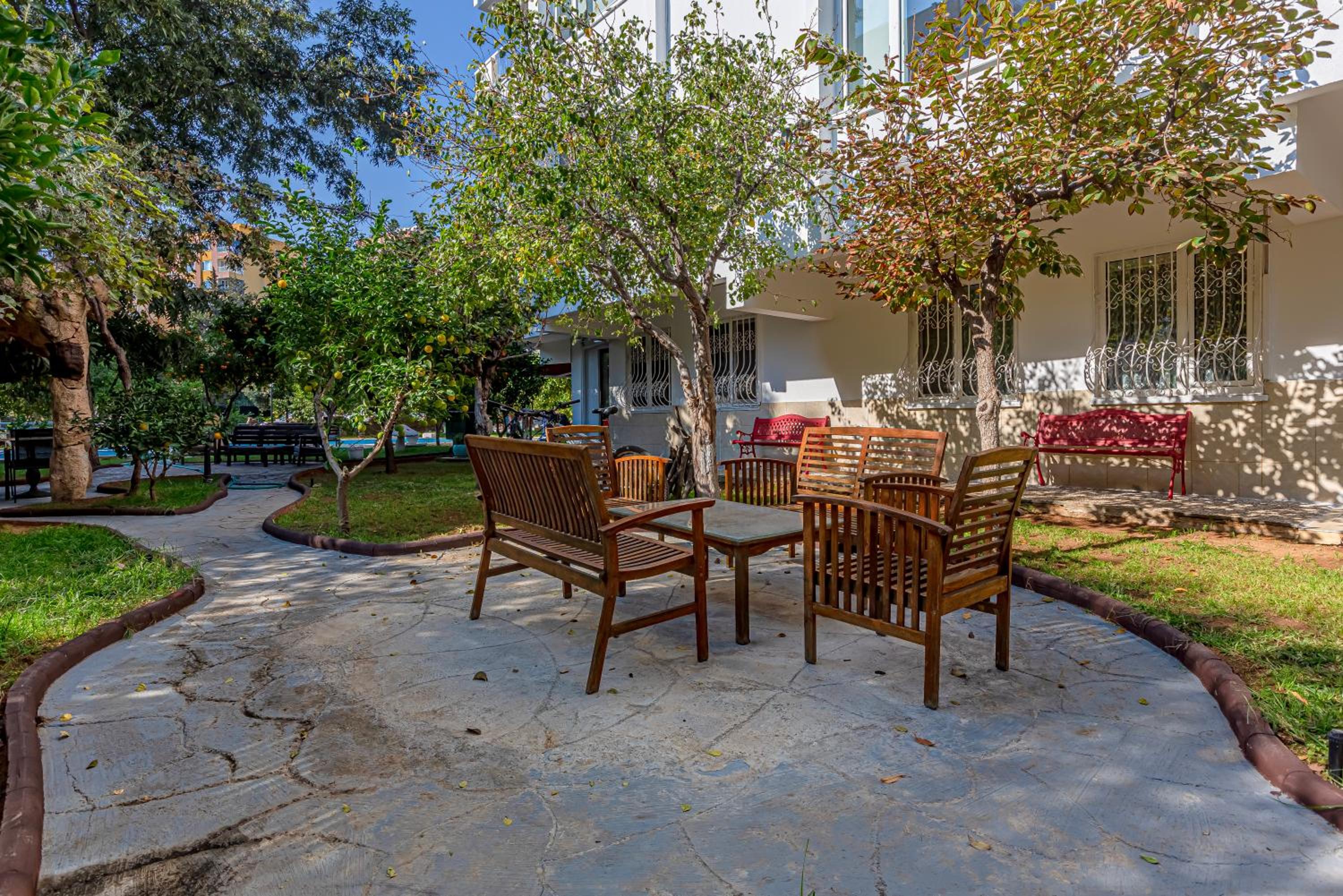 Melissas Suites Lara