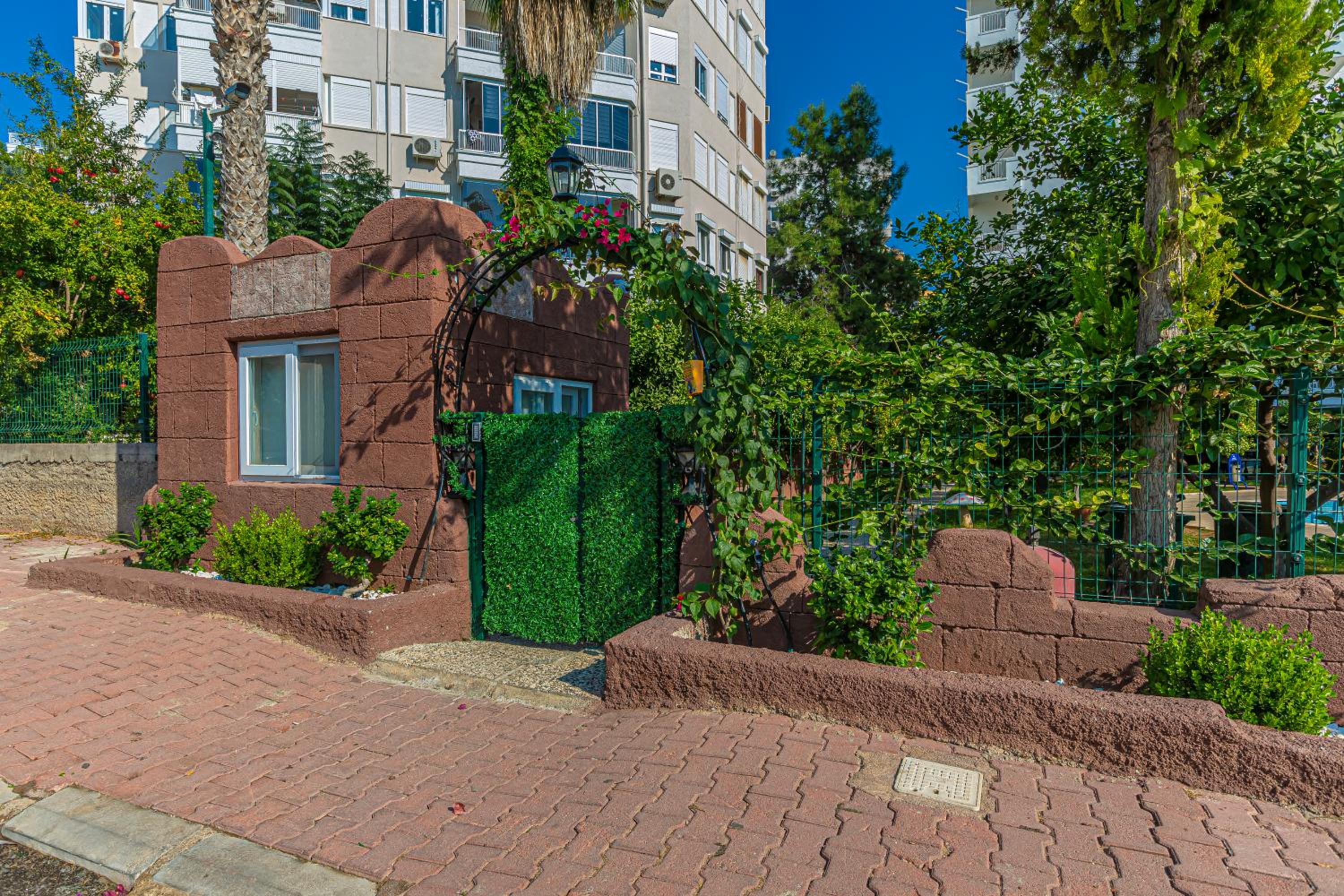 Melissas Suites Lara