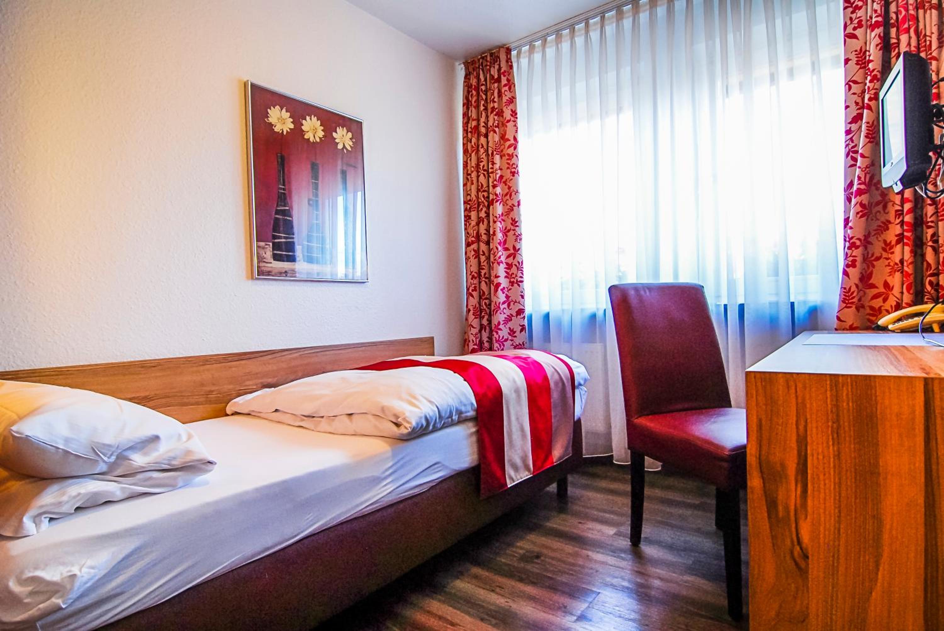 Adolphs Hotel