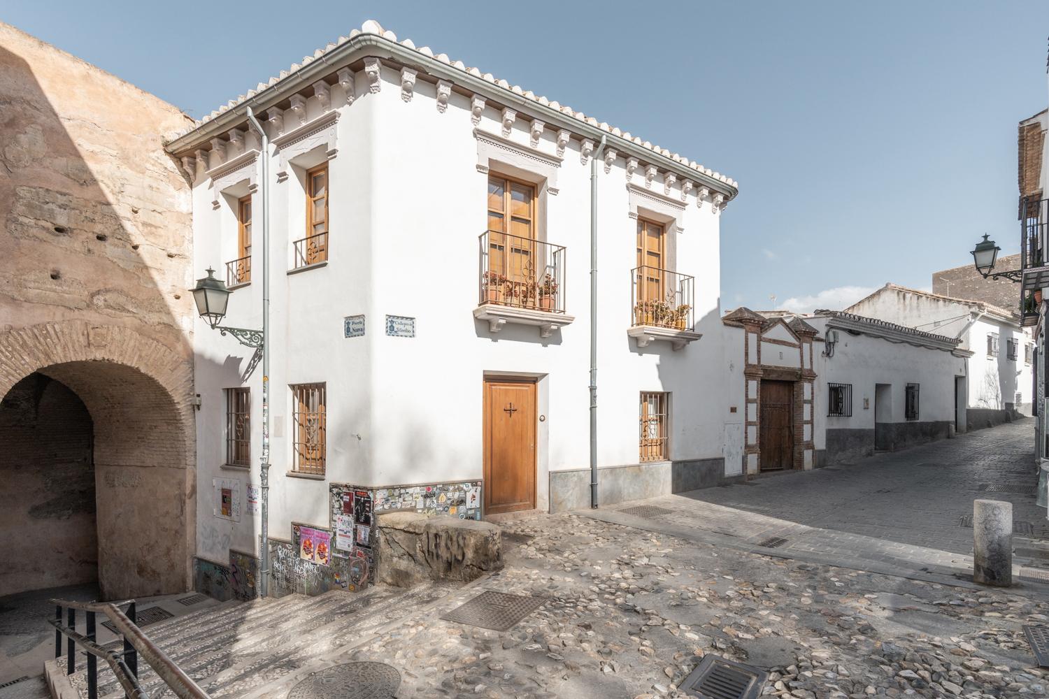 tuGuest Mirador Apartments