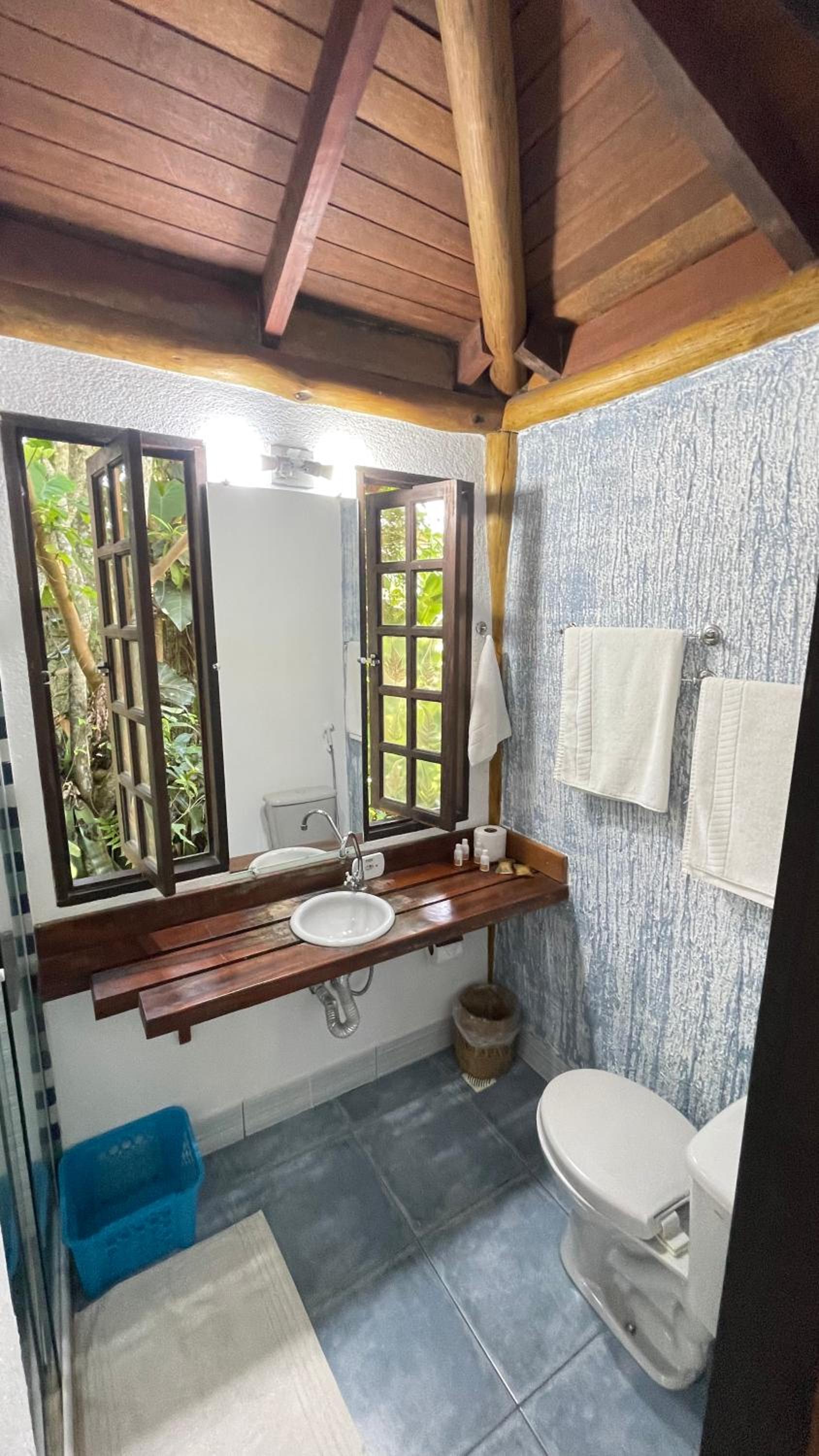 Casa Jardim Bangalos