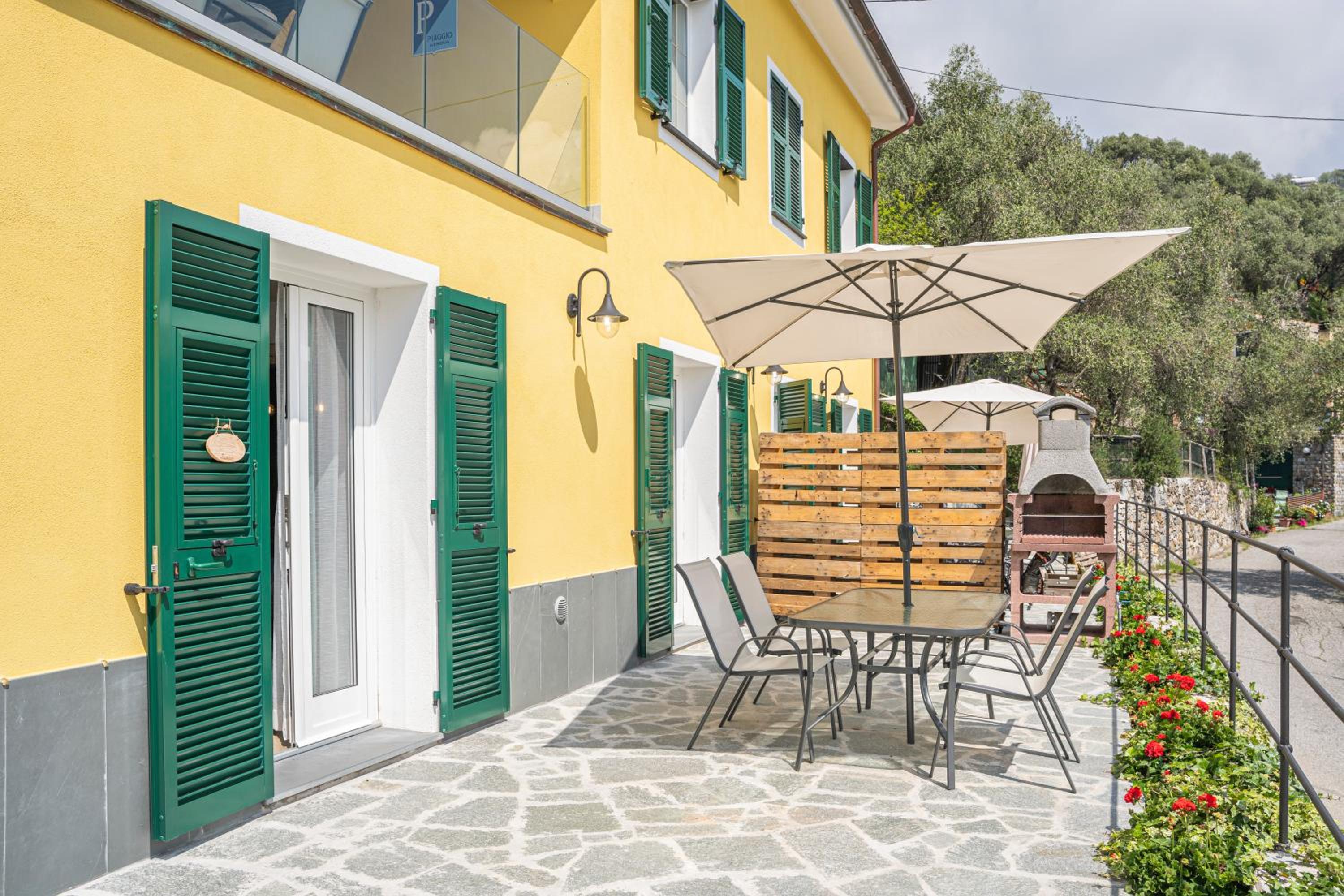 Vespa Apartments