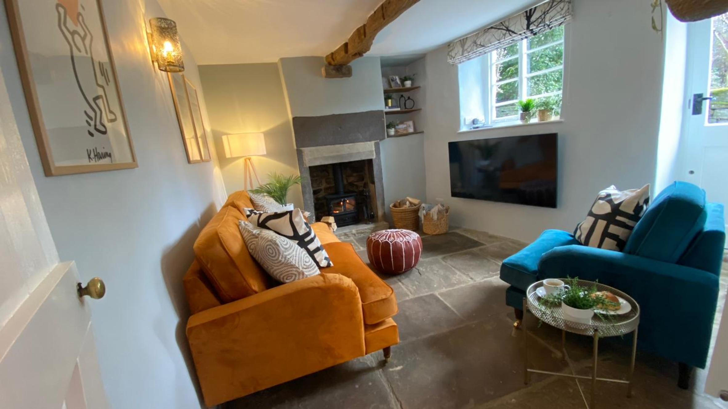 Jacks Cottage, Curbar view 5